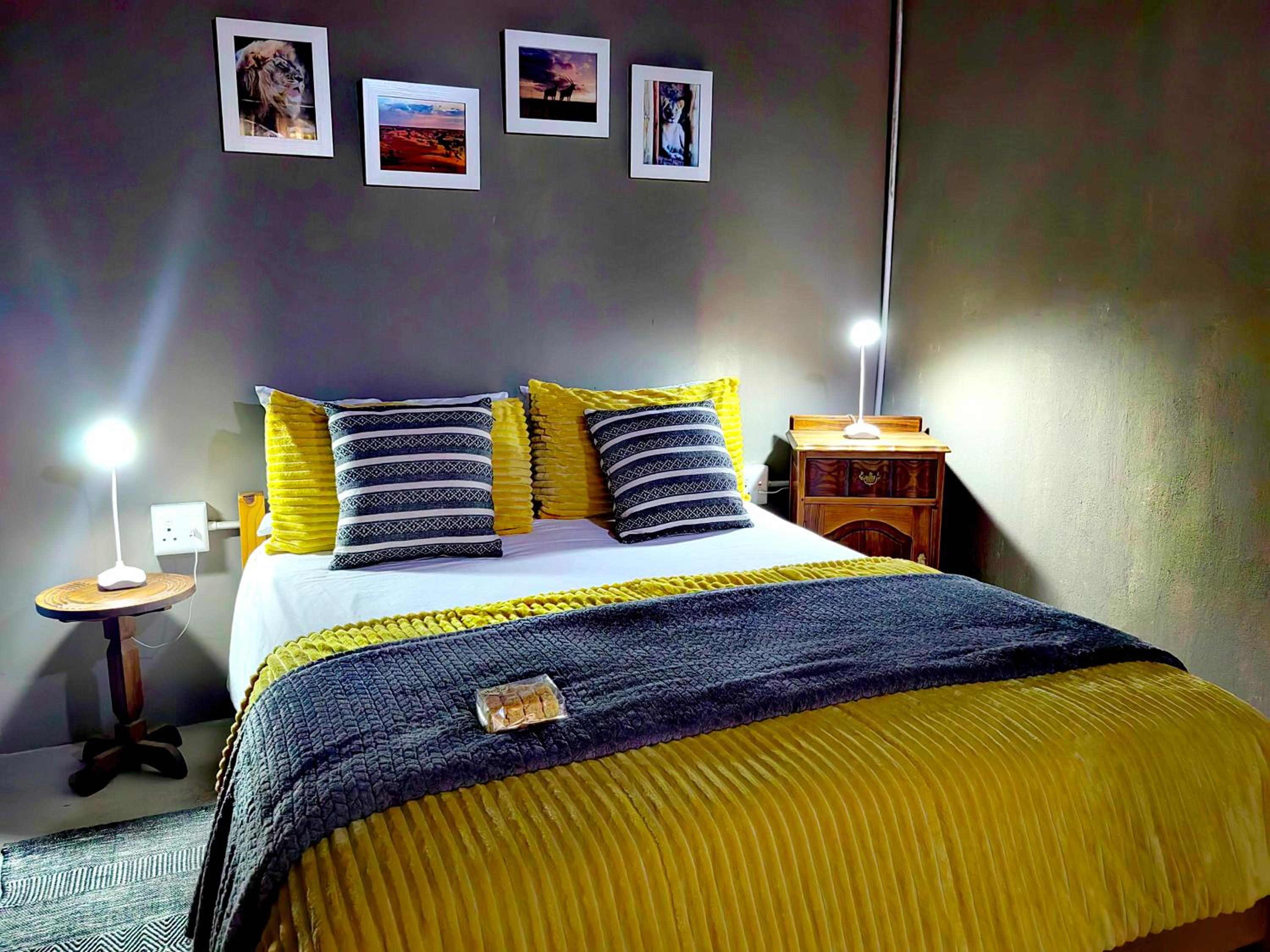 Double Room with Private Bathroom photo 1