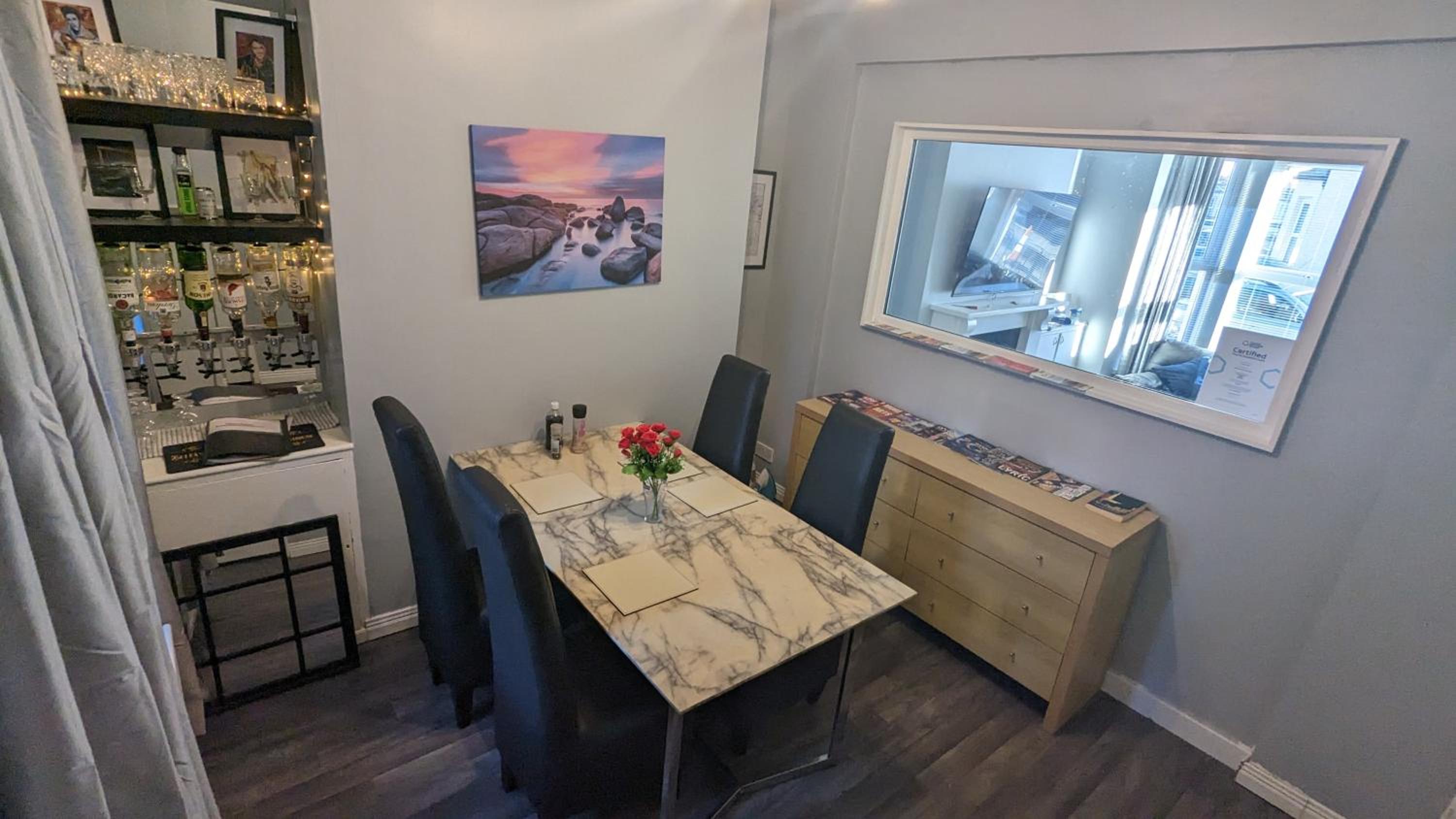 Large Double Room photo 3