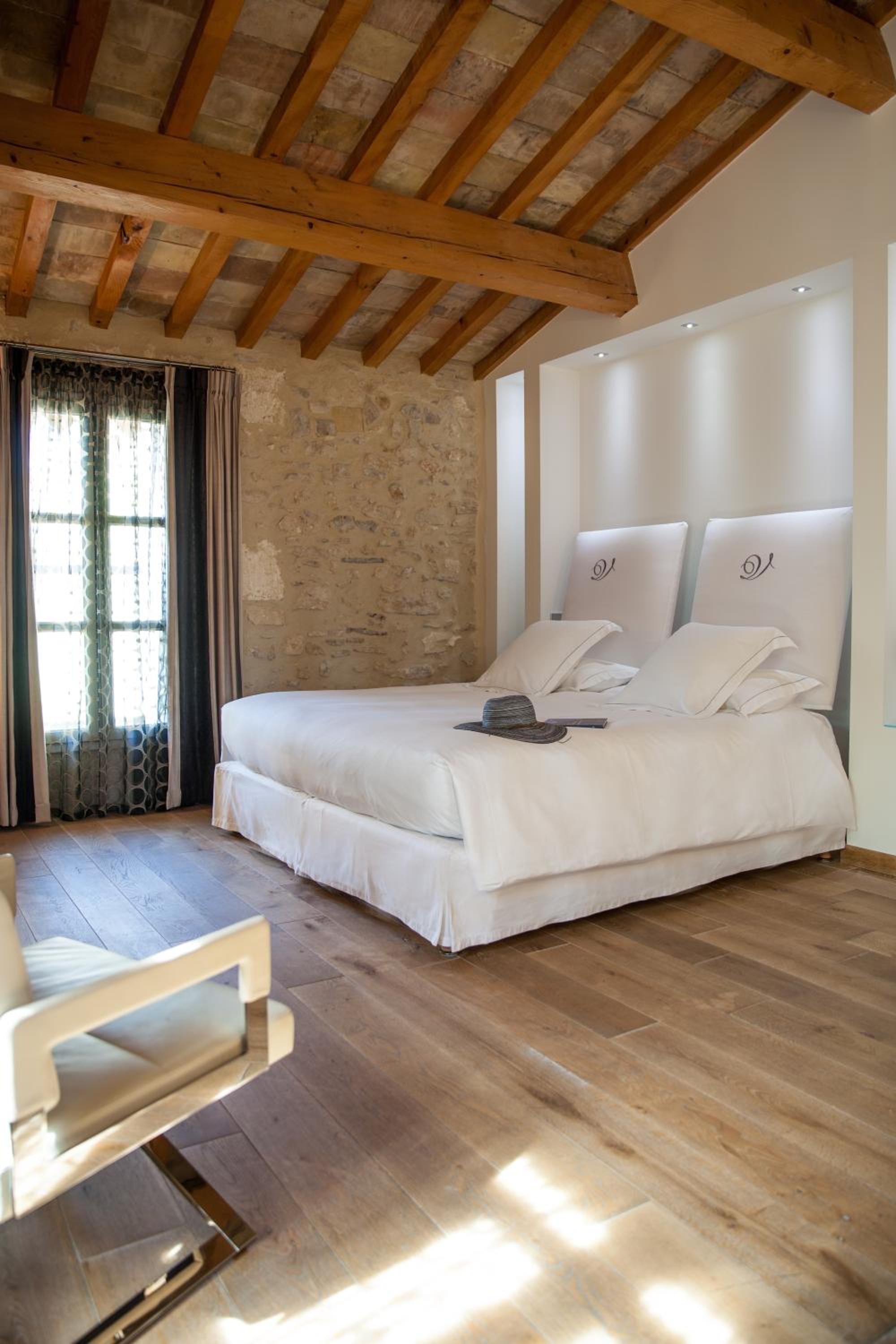 Junior Suite with Terrace - Main building - Photo 8