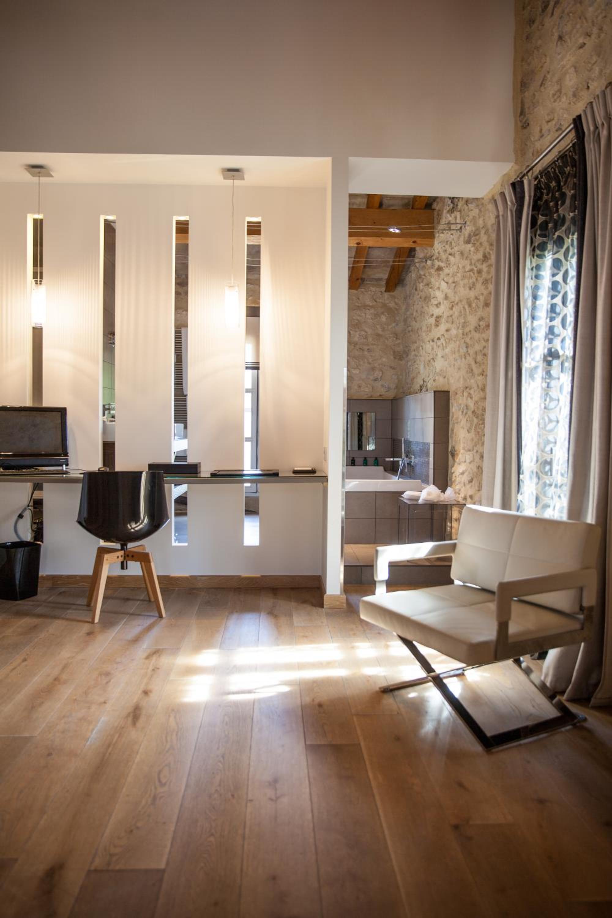 Junior Suite with Terrace - Main building - Photo 6