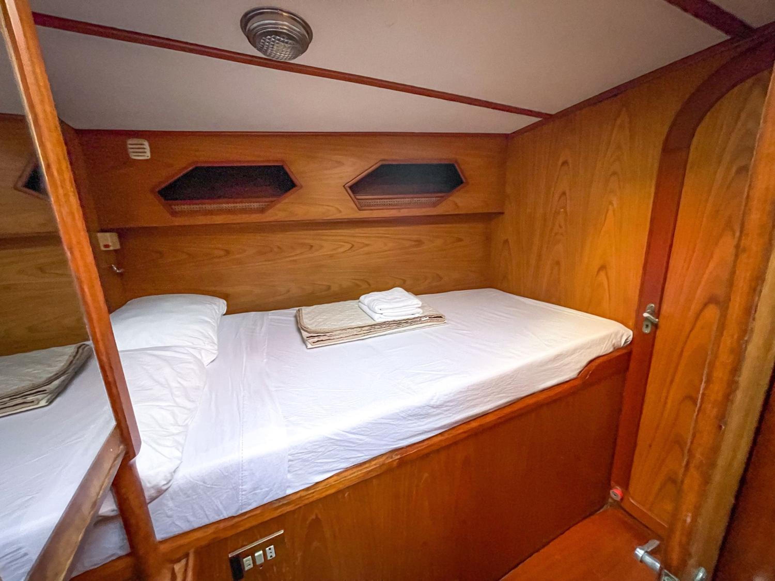 Mobile Home photo 3