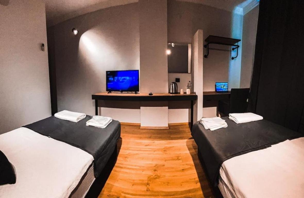 Twin Room with City View
