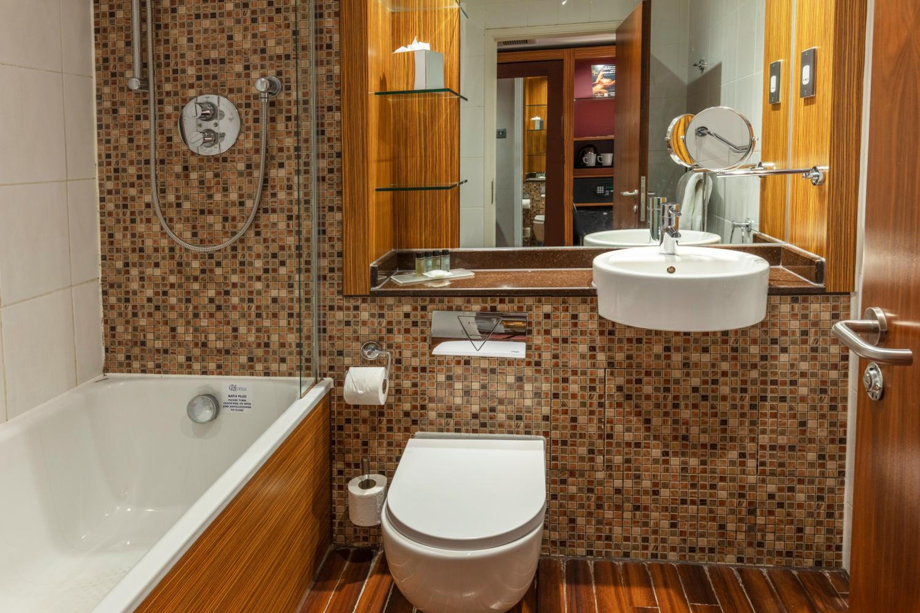 Classic Double Room - Photo 4