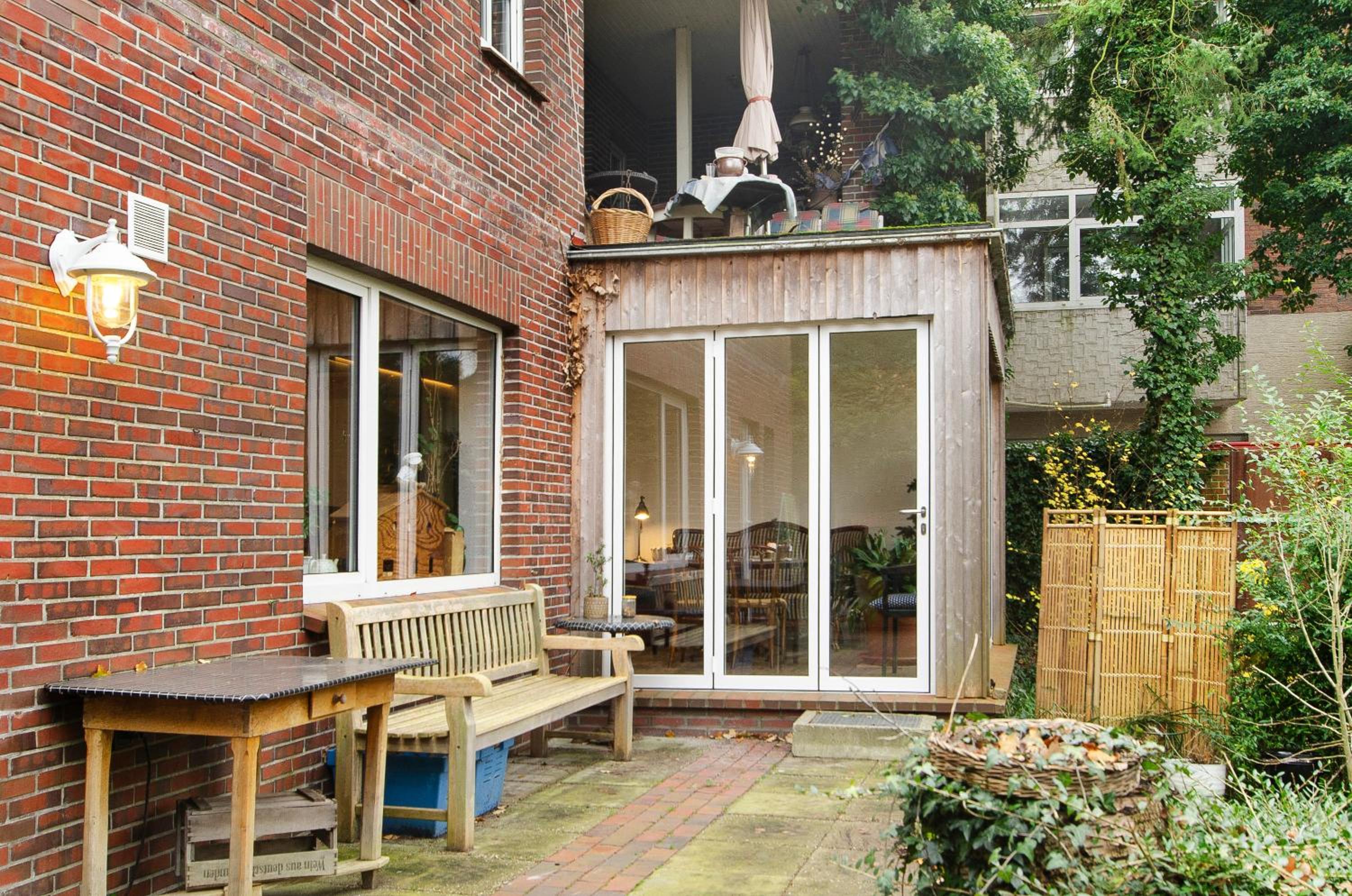 Two-Bedroom Deluxe Apartment with Garden View photo 3