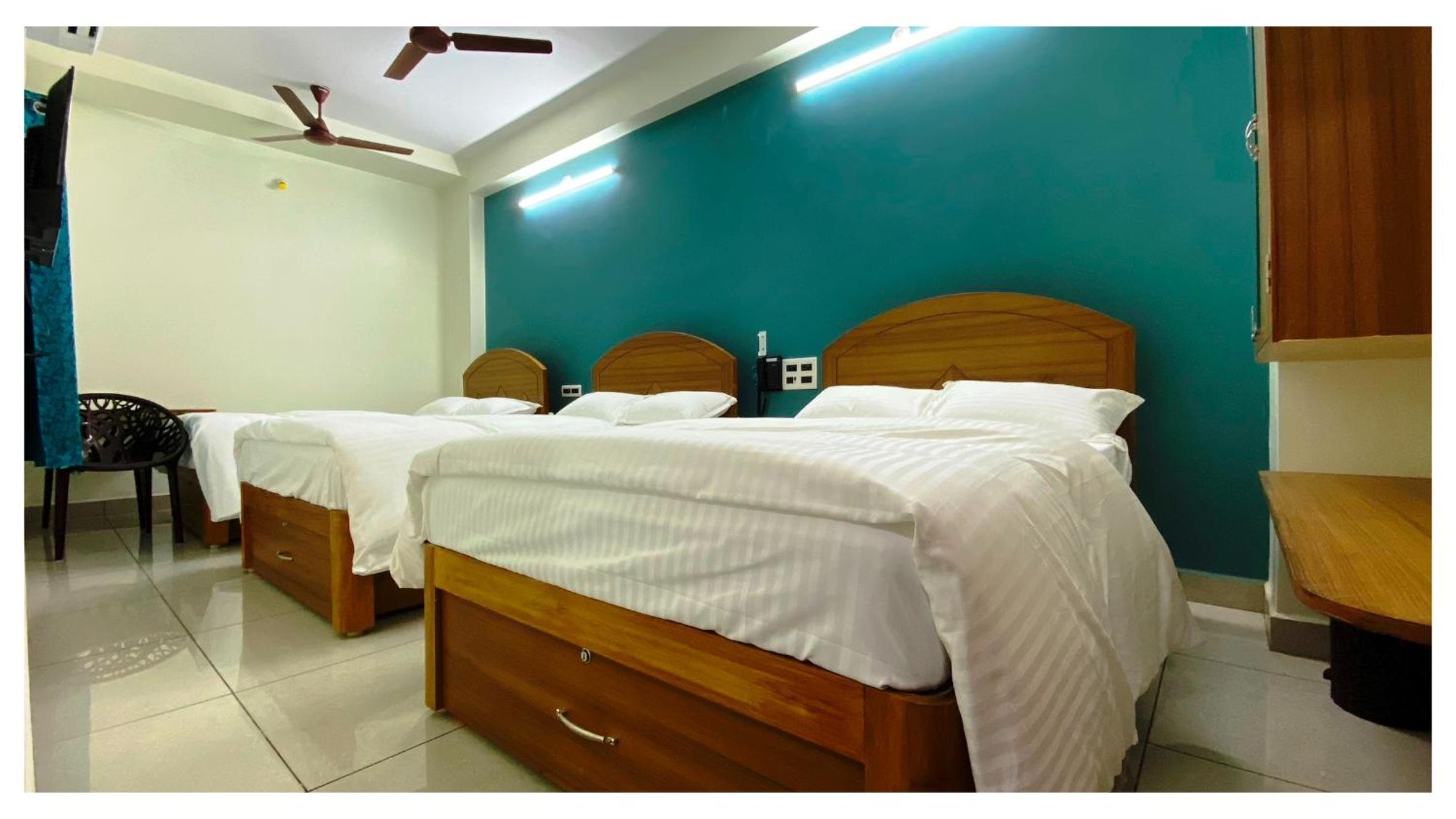 Deluxe Triple Room photo 1