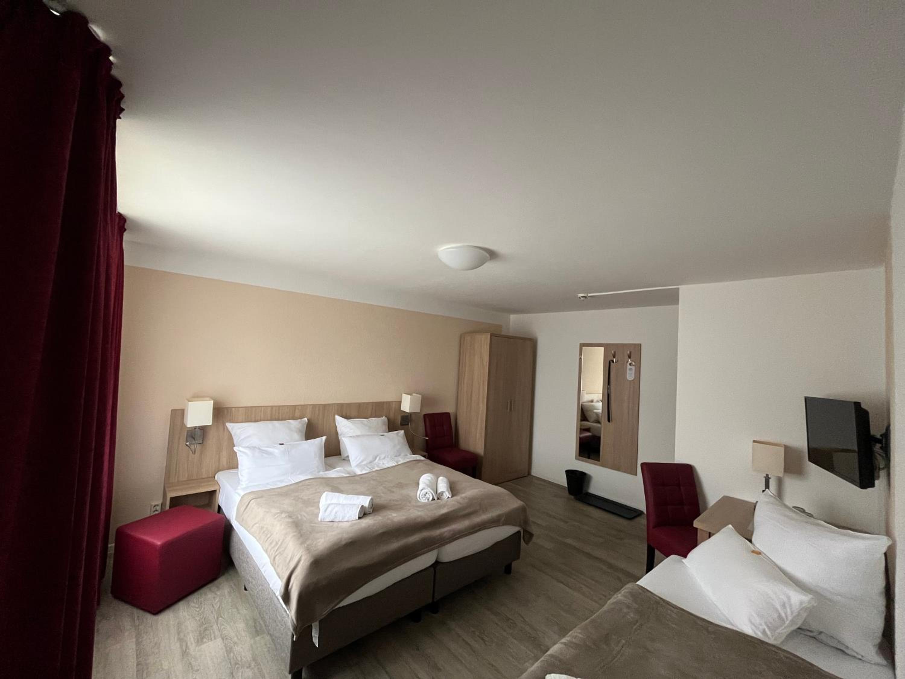 Triple Room