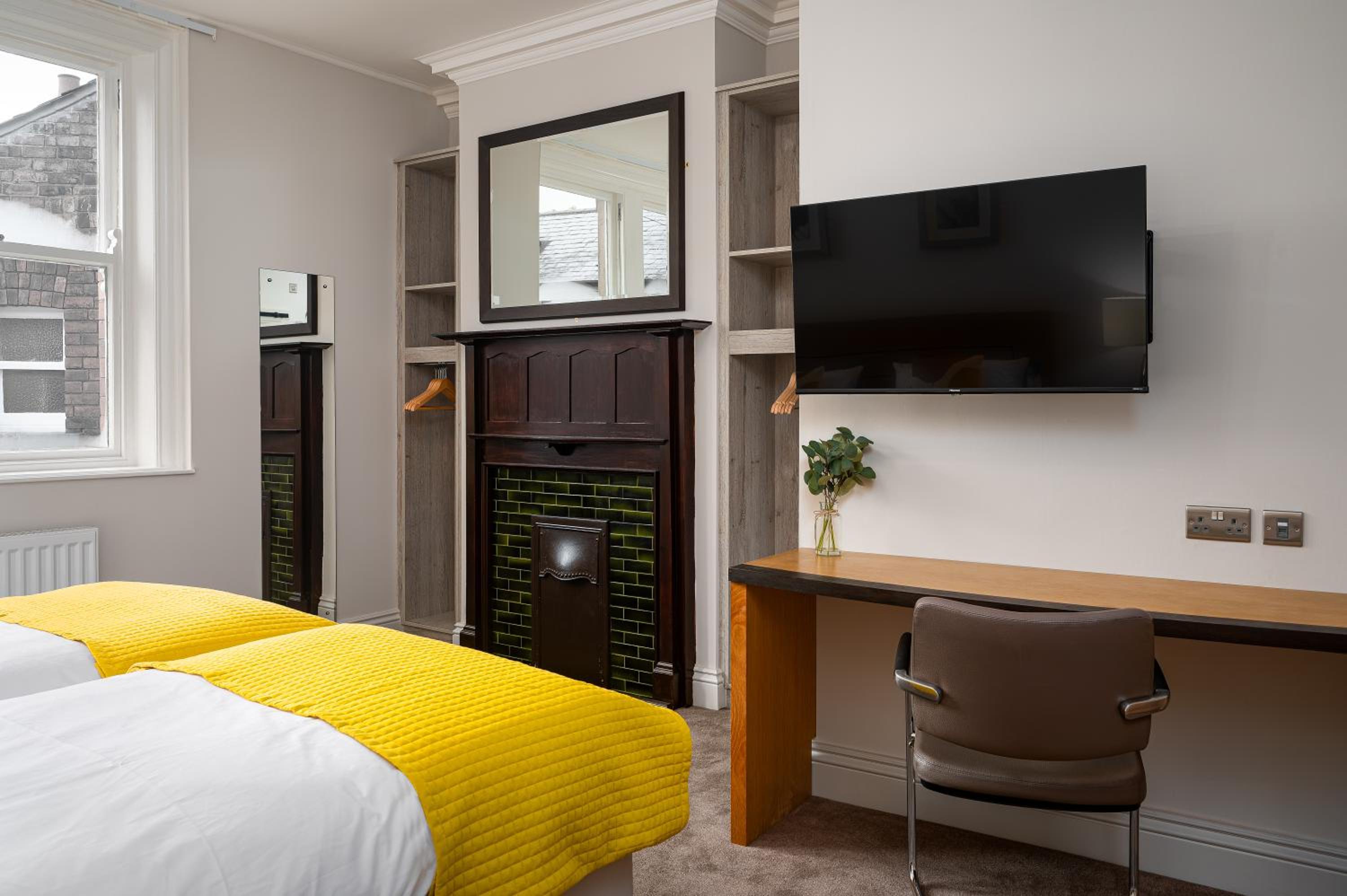 Double or Twin Room photo 2