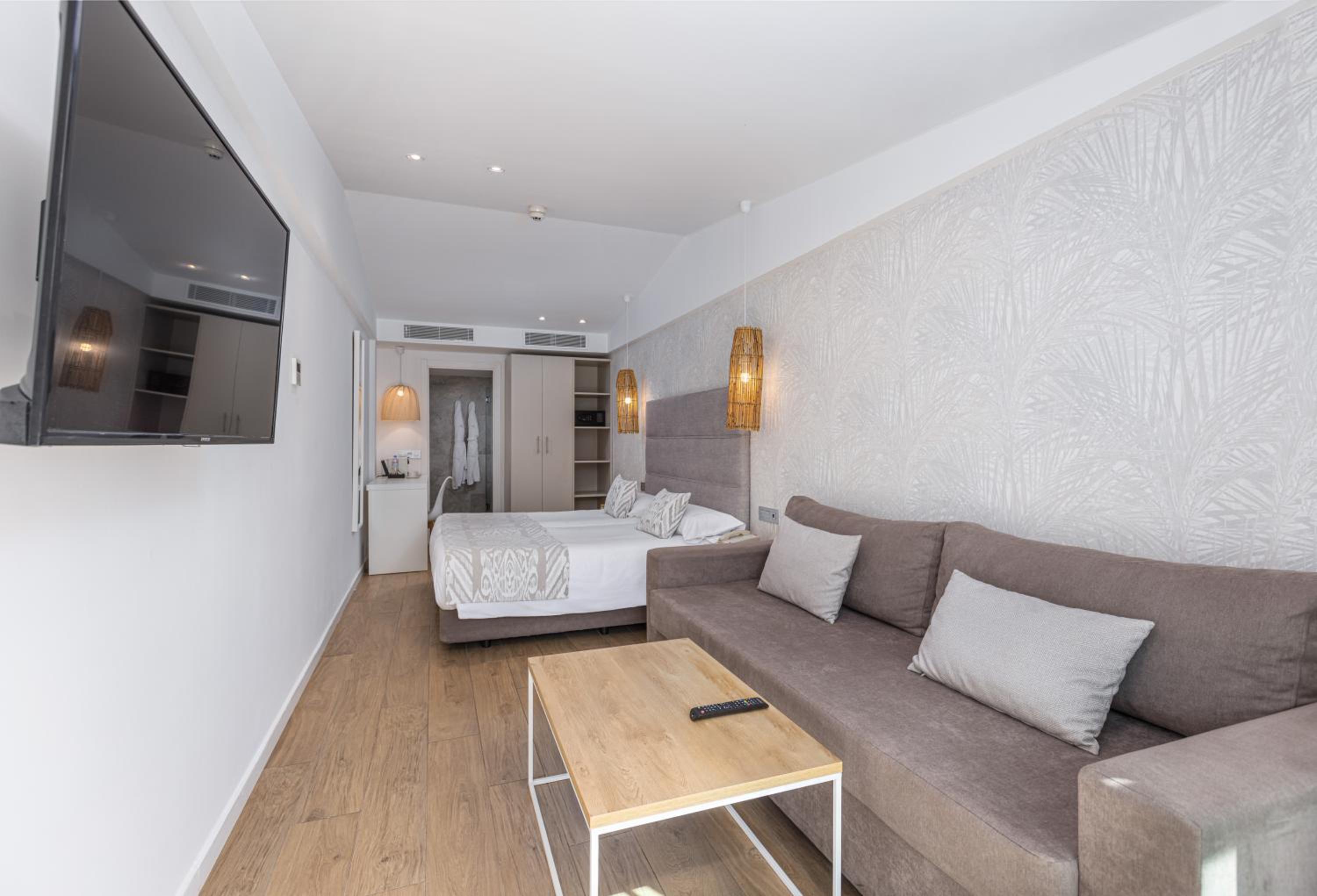 Adults Only Junior Suite (+18 years) photo 2