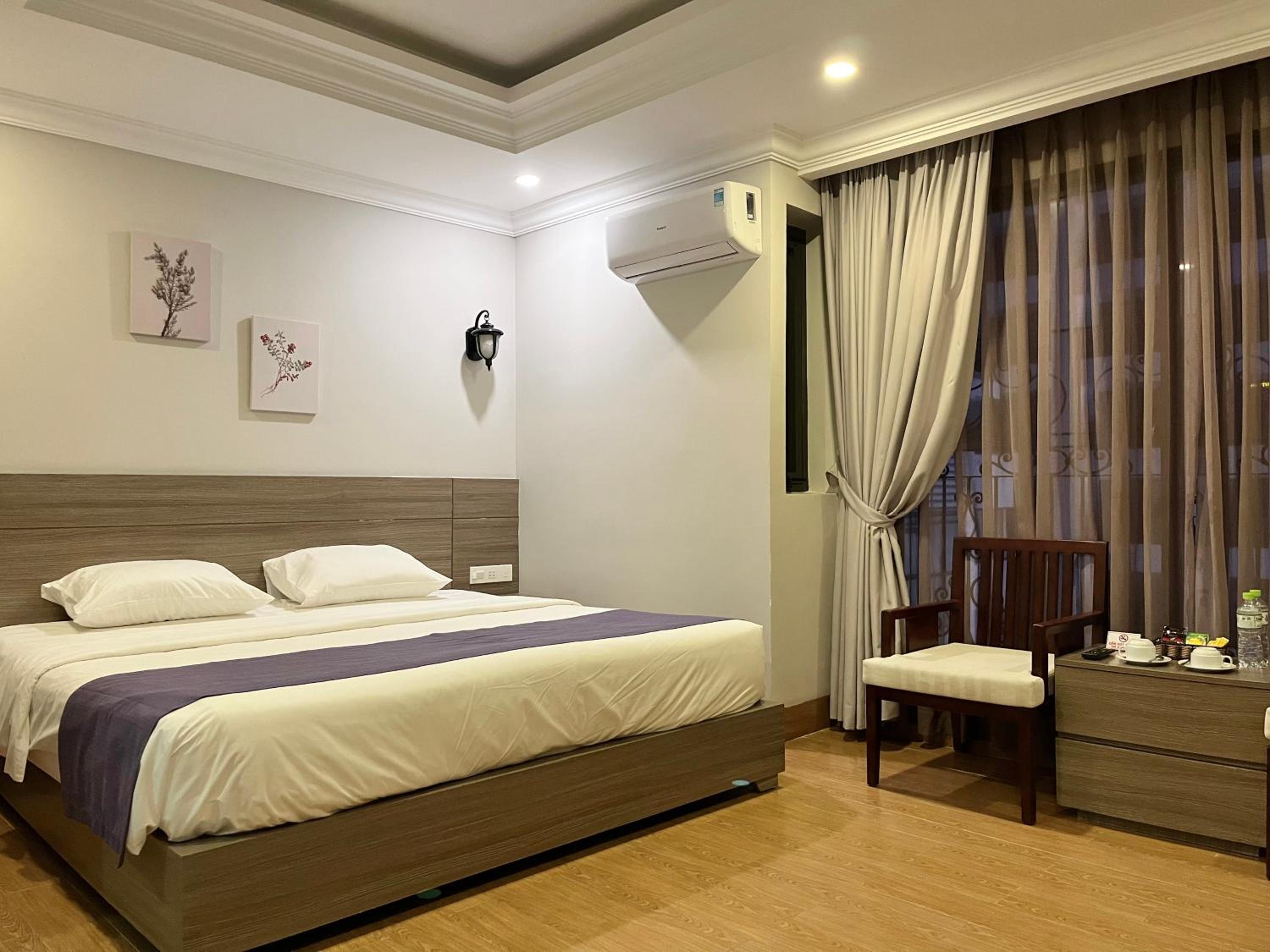 Double Room with Sea View - Photo 4