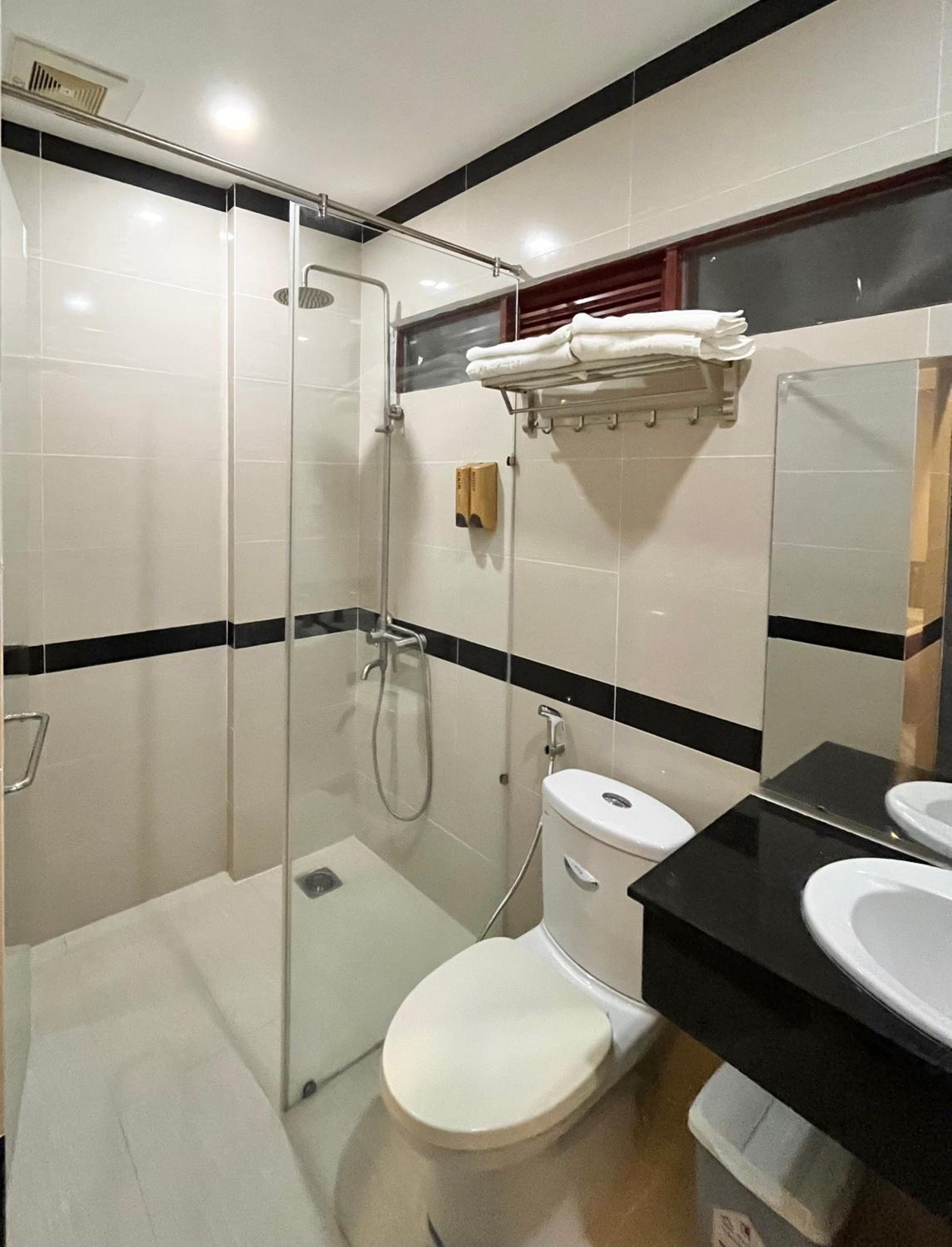 Triple Room with Sea View - Photo 2
