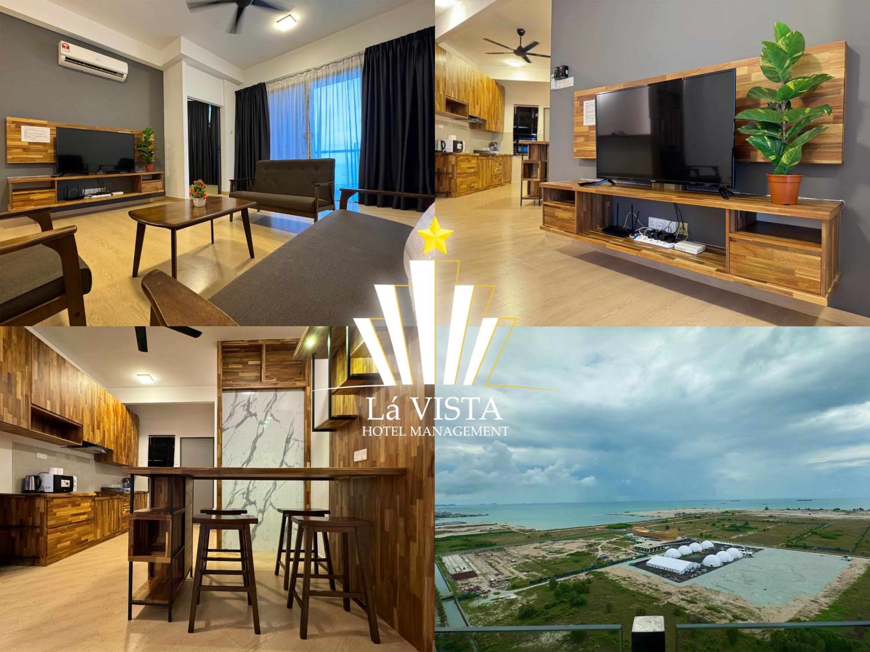 Apartment With Sea View photo 1