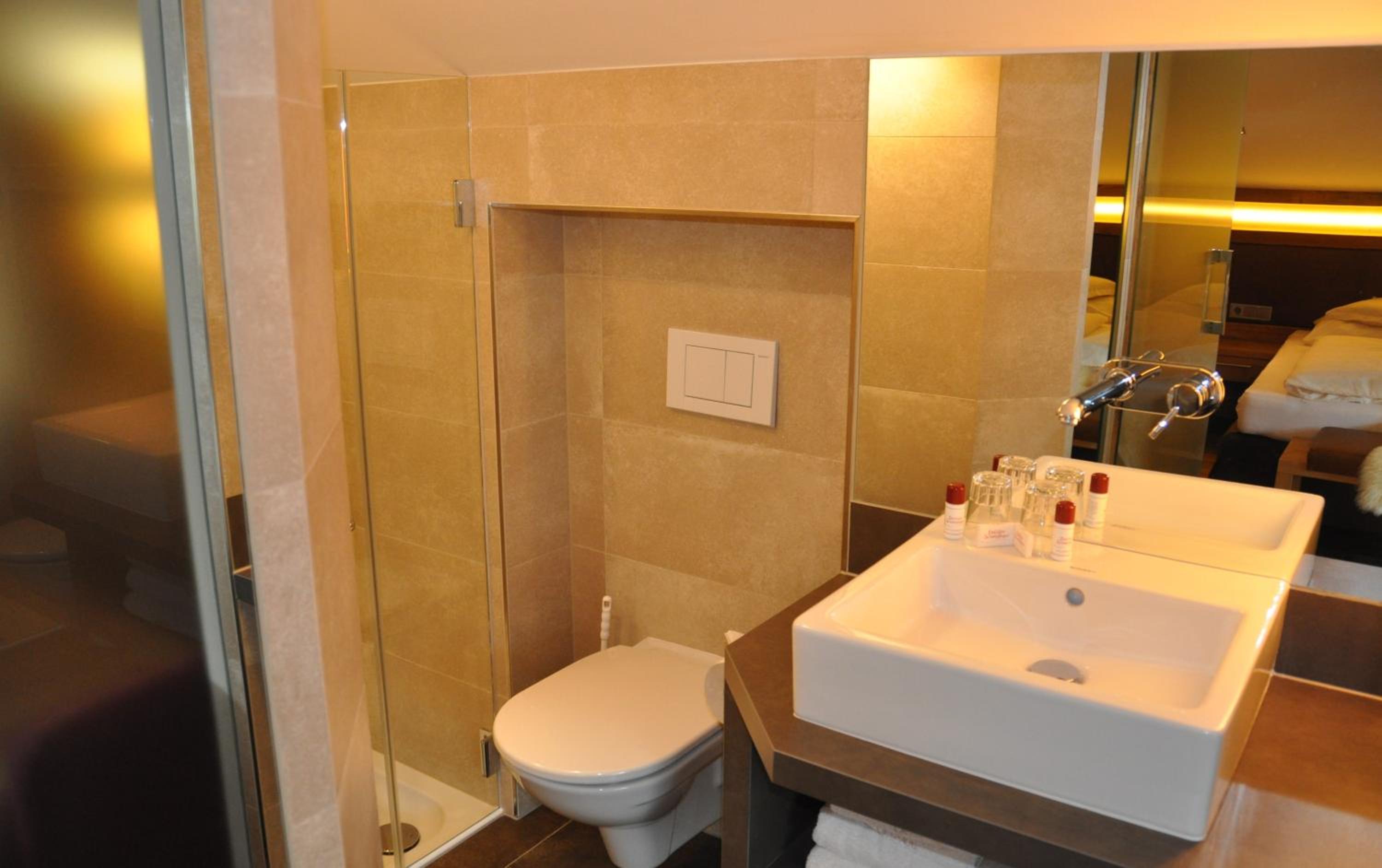 Single Room photo 3