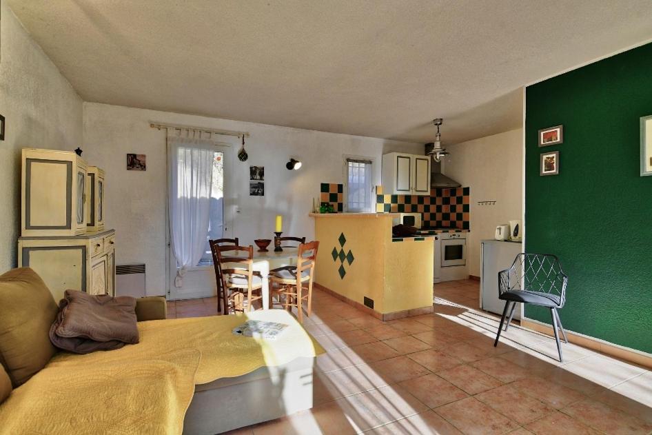 Maisonette photo 3