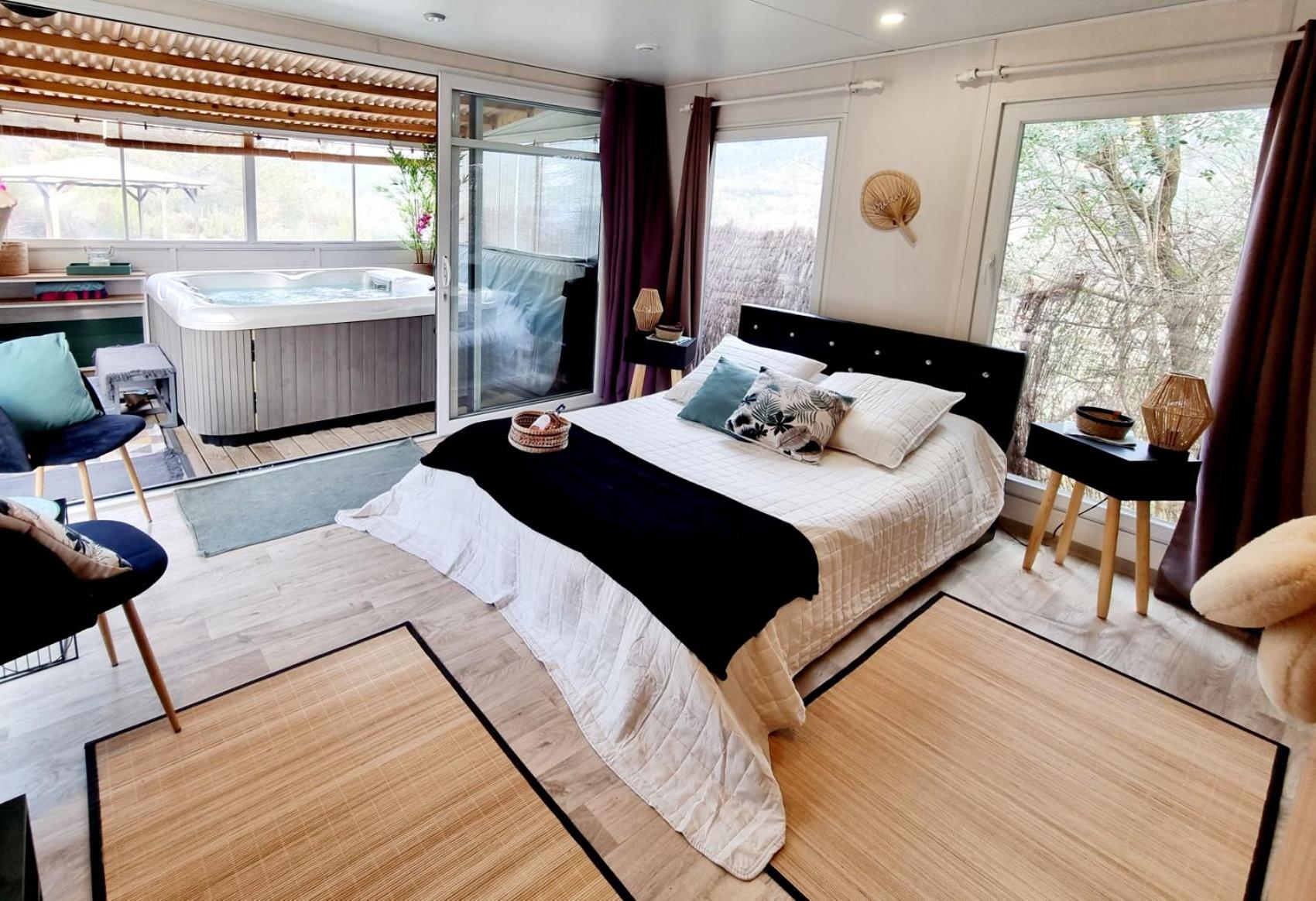 Maisonette photo 2