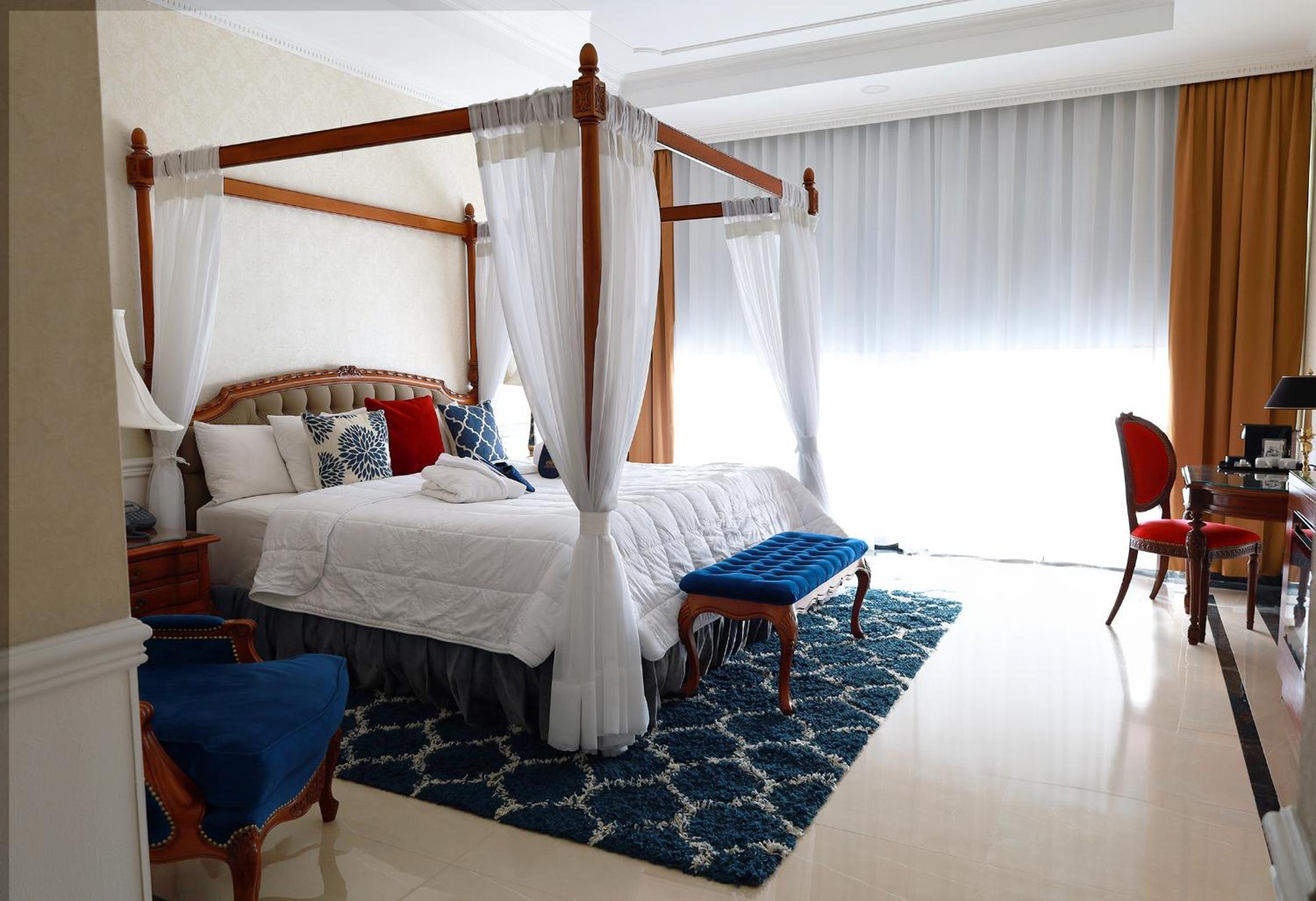 Junior Suite - Zocalo View - Photo 14