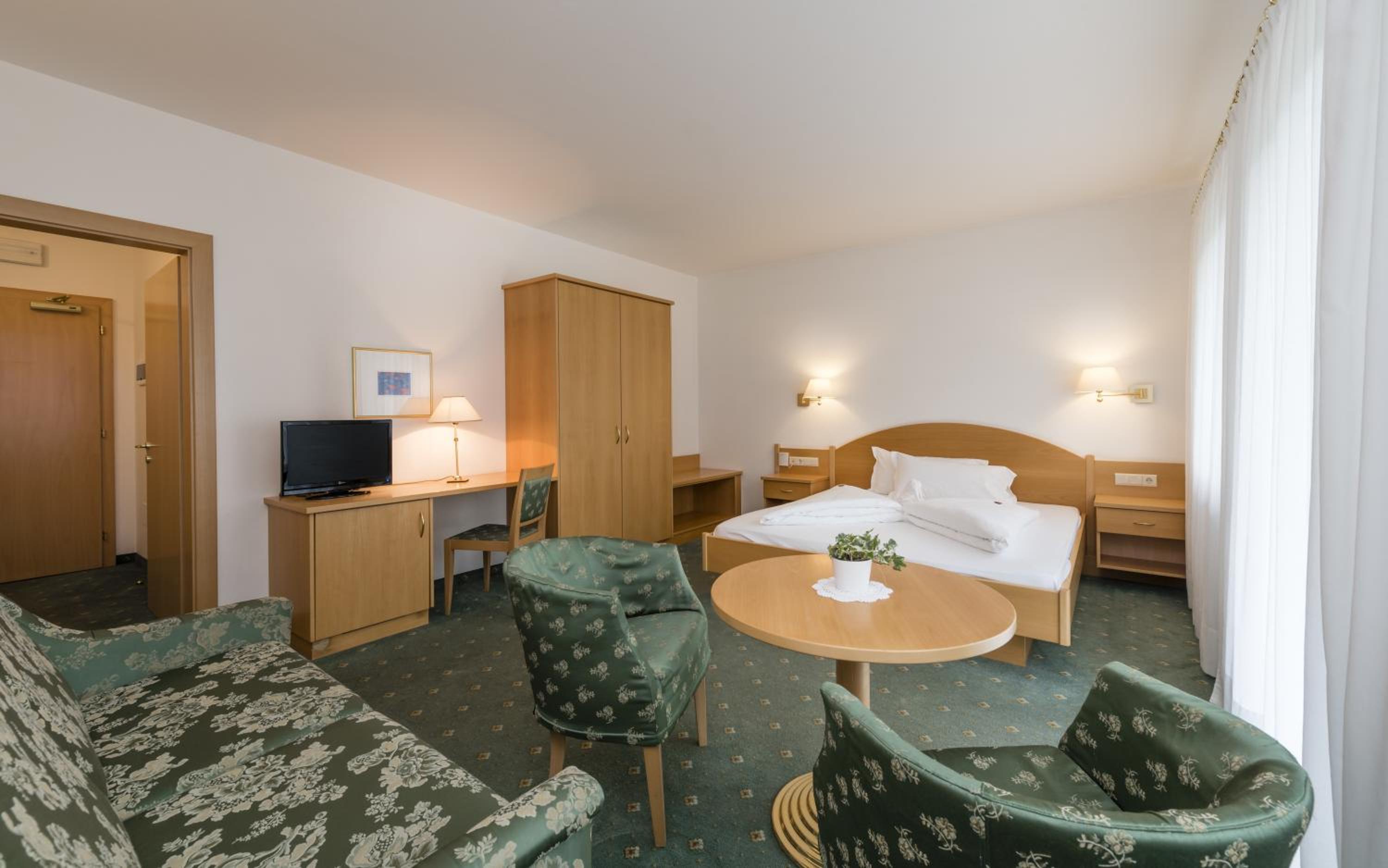 Comfort Quadruple Room