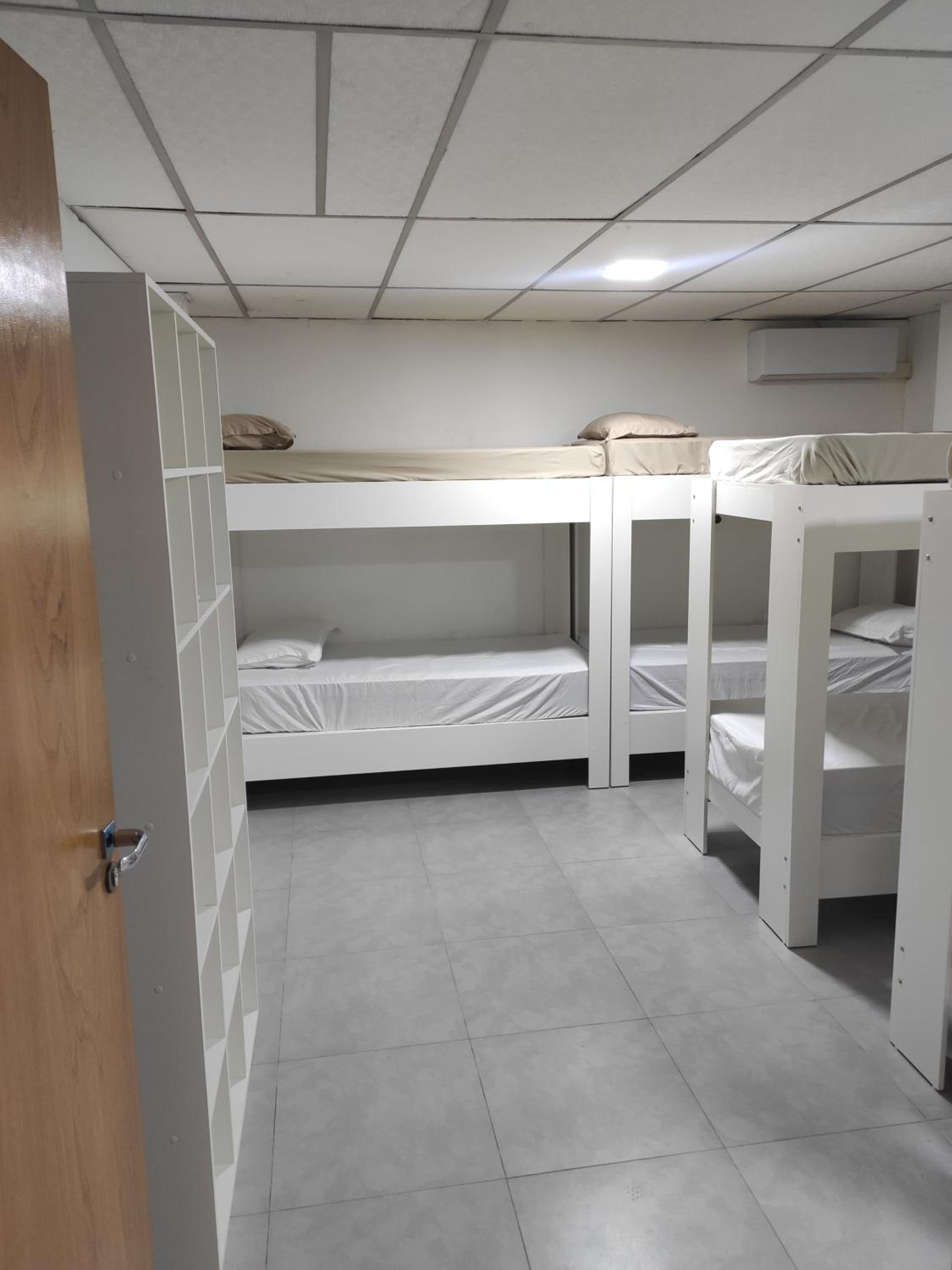 Mixed Dormitory Room photo 1