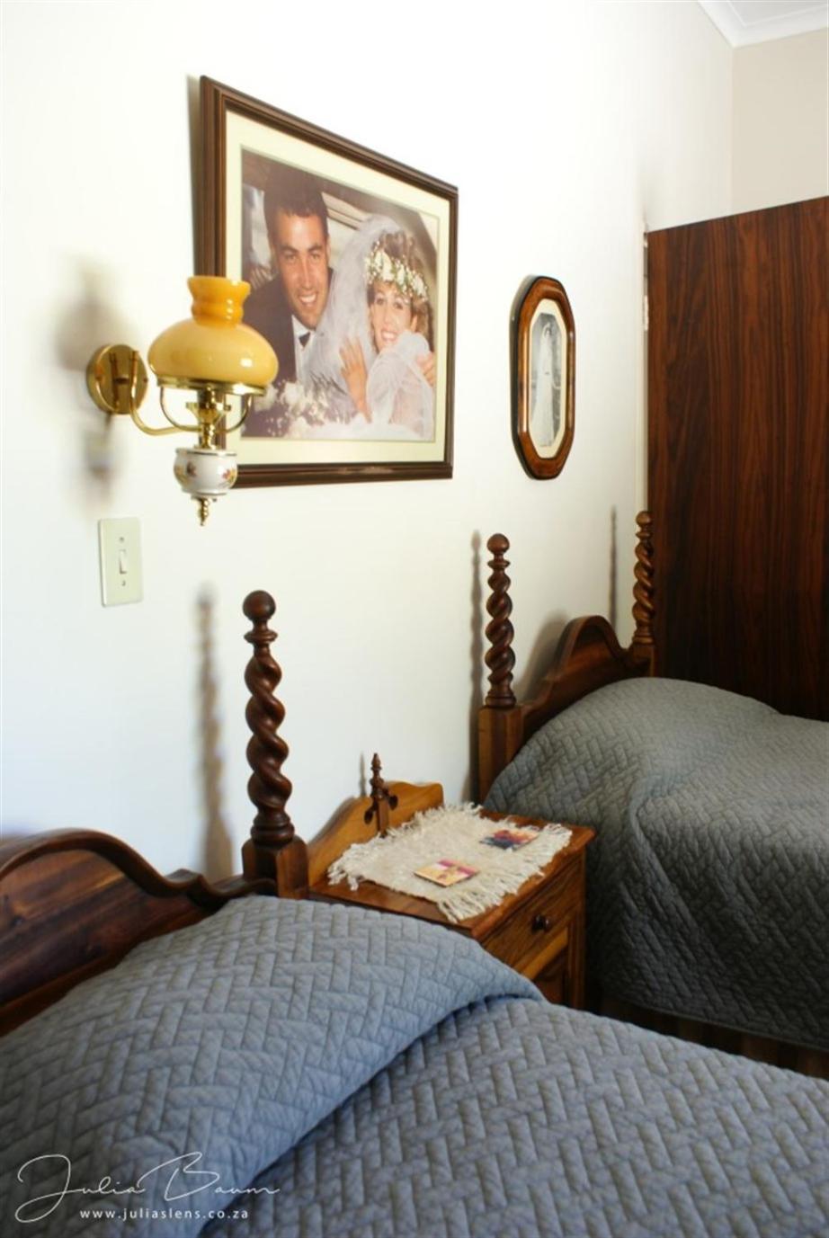 Basic Twin Room - Photo 9