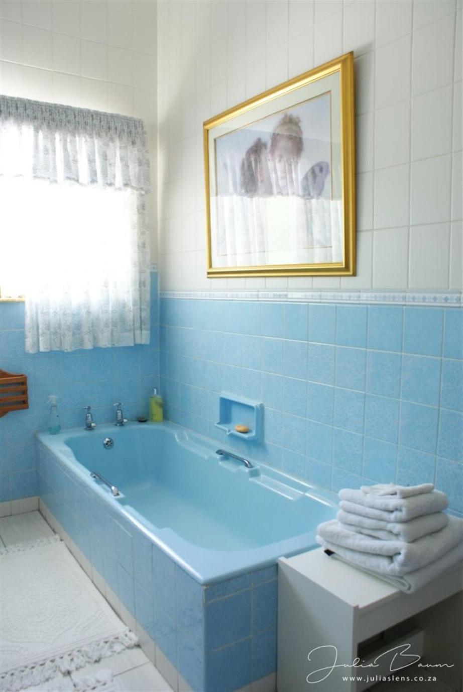Basic Twin Room - Photo 14