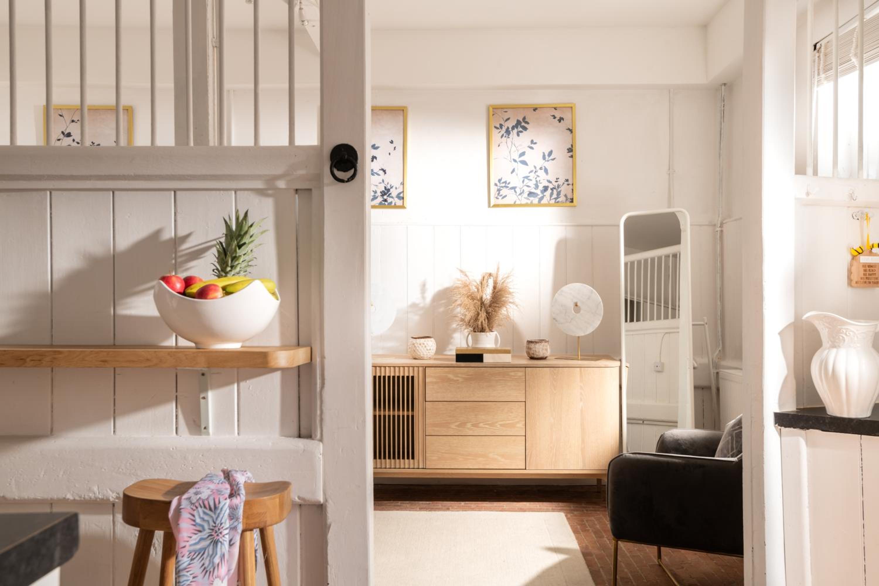 One-Bedroom House - Photo 4