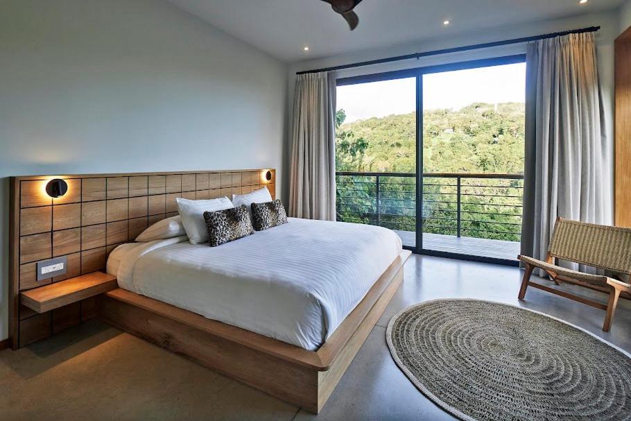 Villa con Vista al Mar