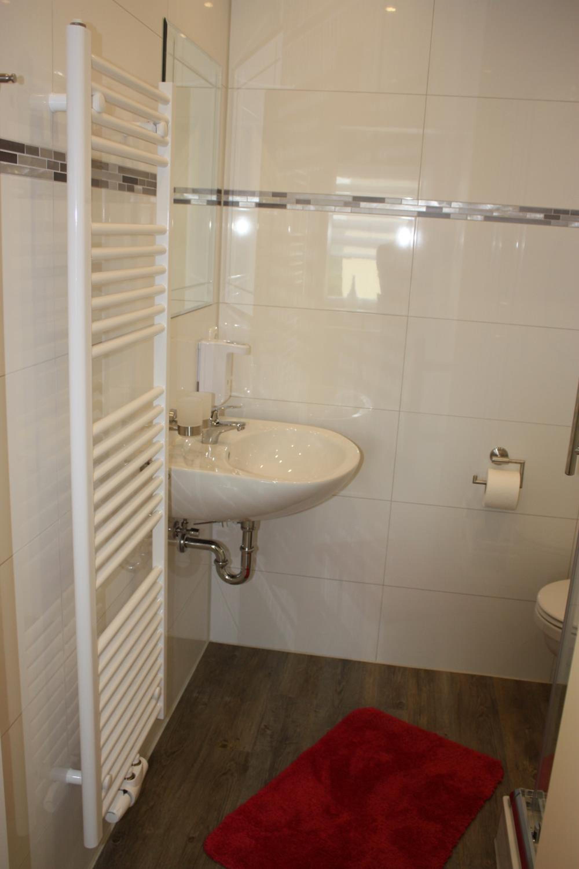 Double Room - Photo 6