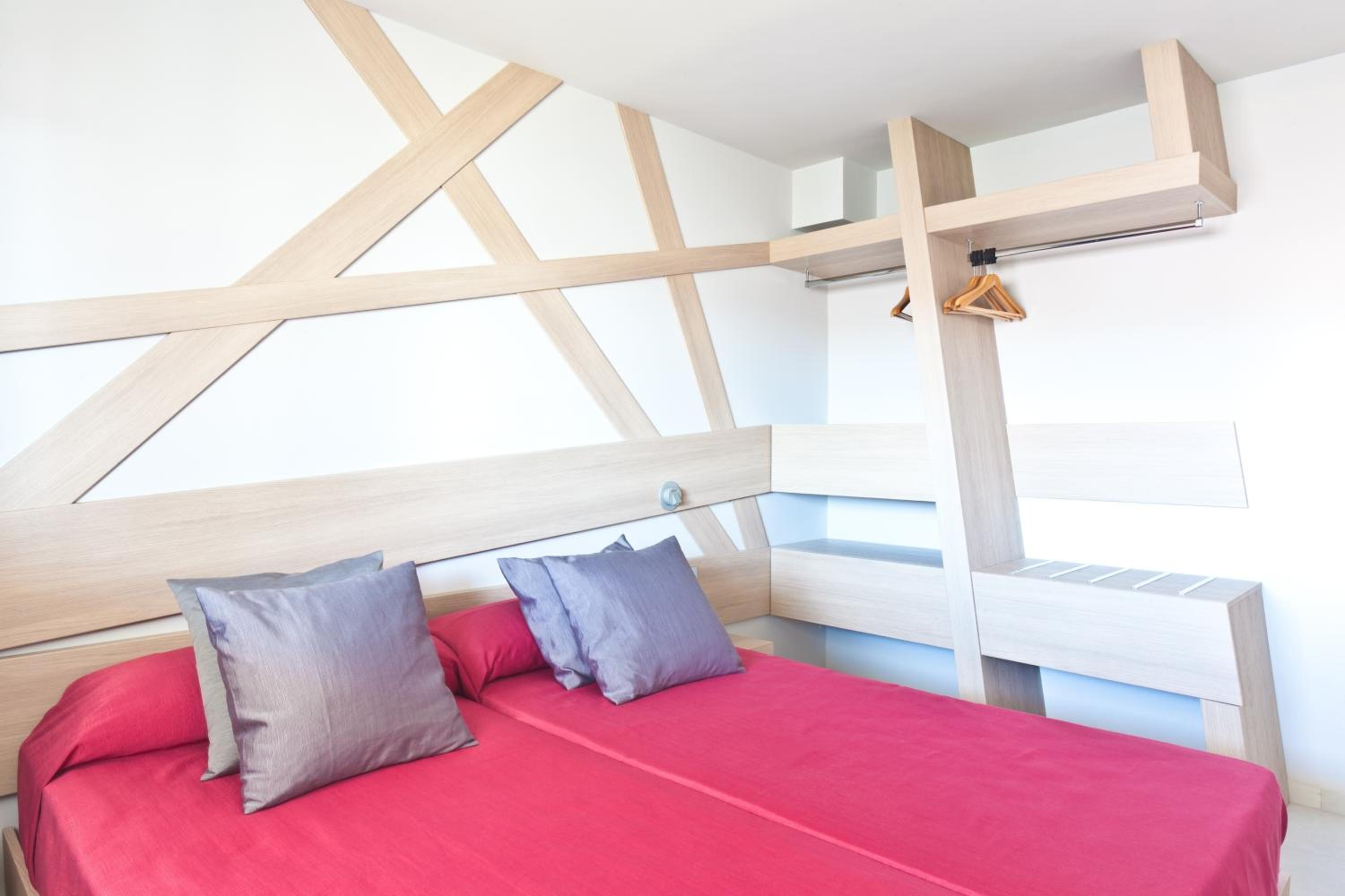  One-Bedroom Apartment with Sea View photo 3
