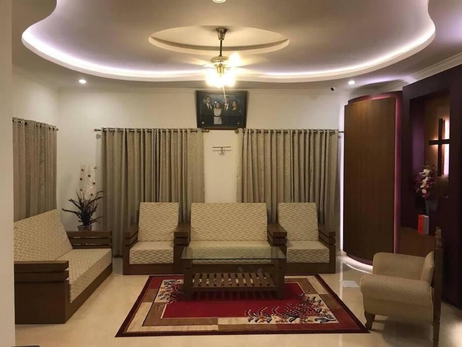 Villa With Garden View photo 2
