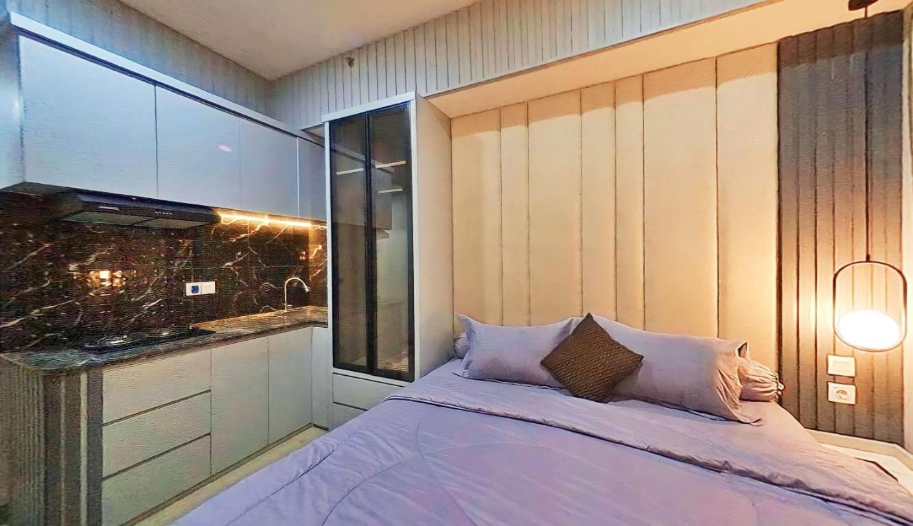 Studio Apartment photo 1