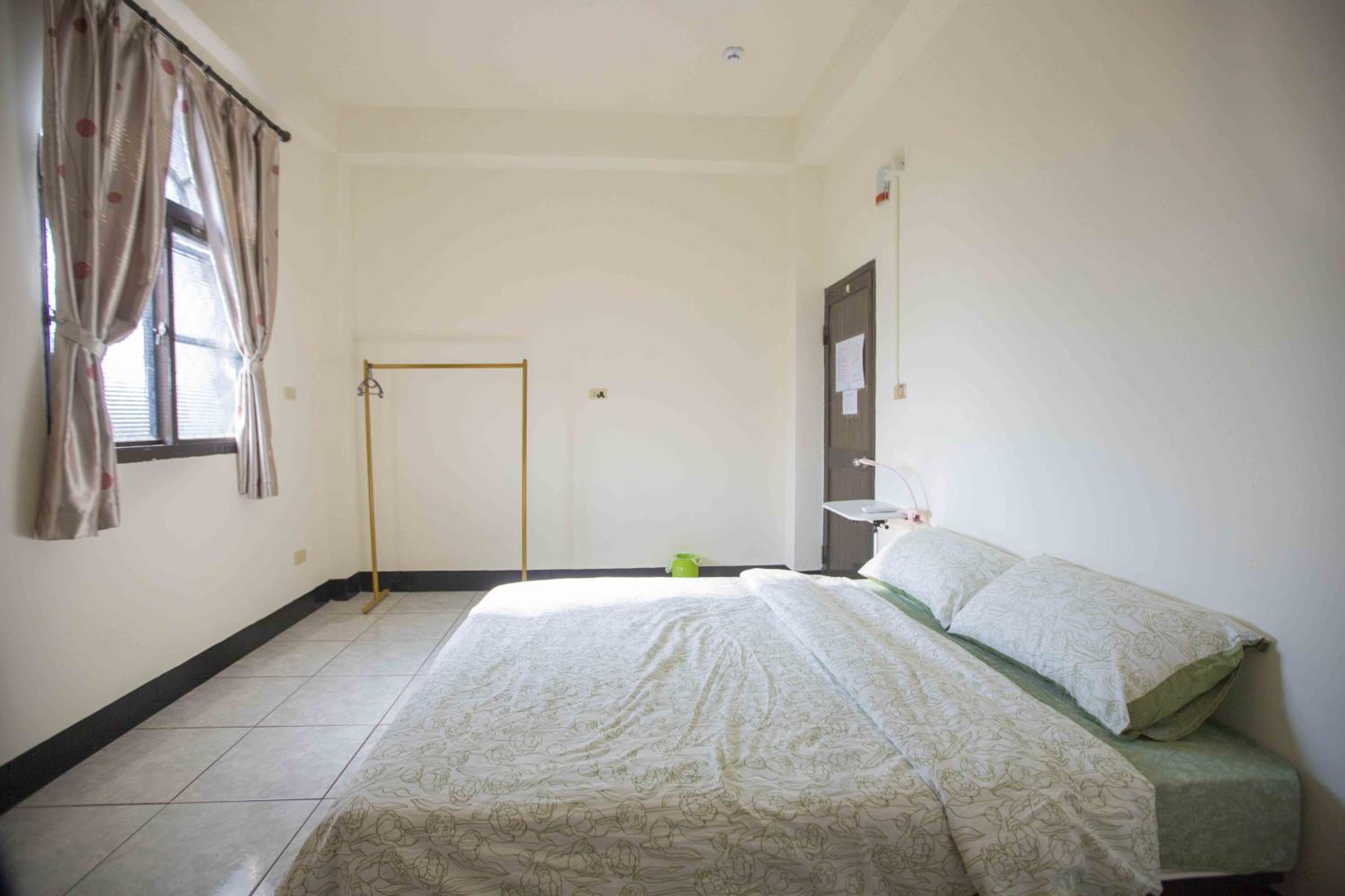 Small Double Room photo 2