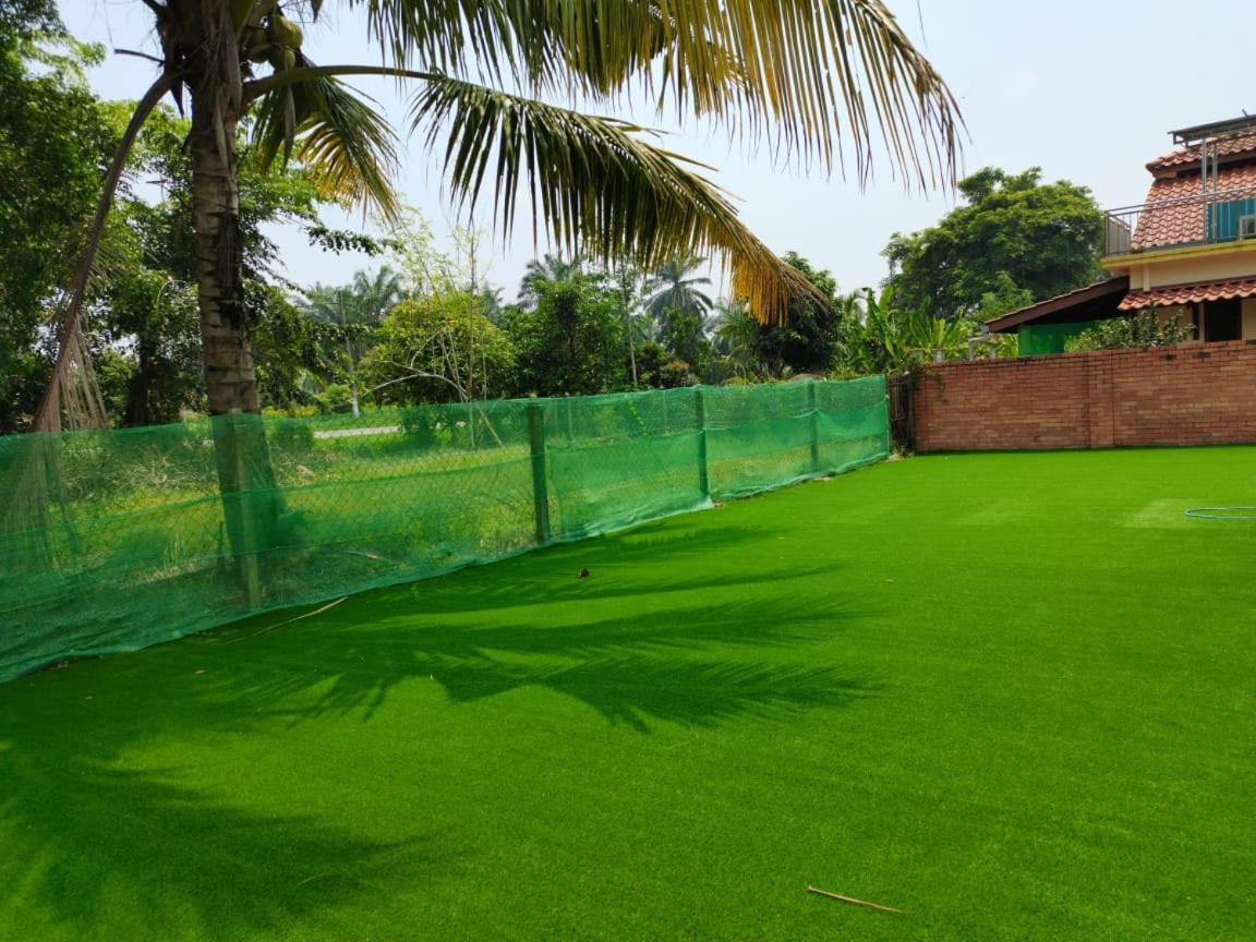 Villa photo 2