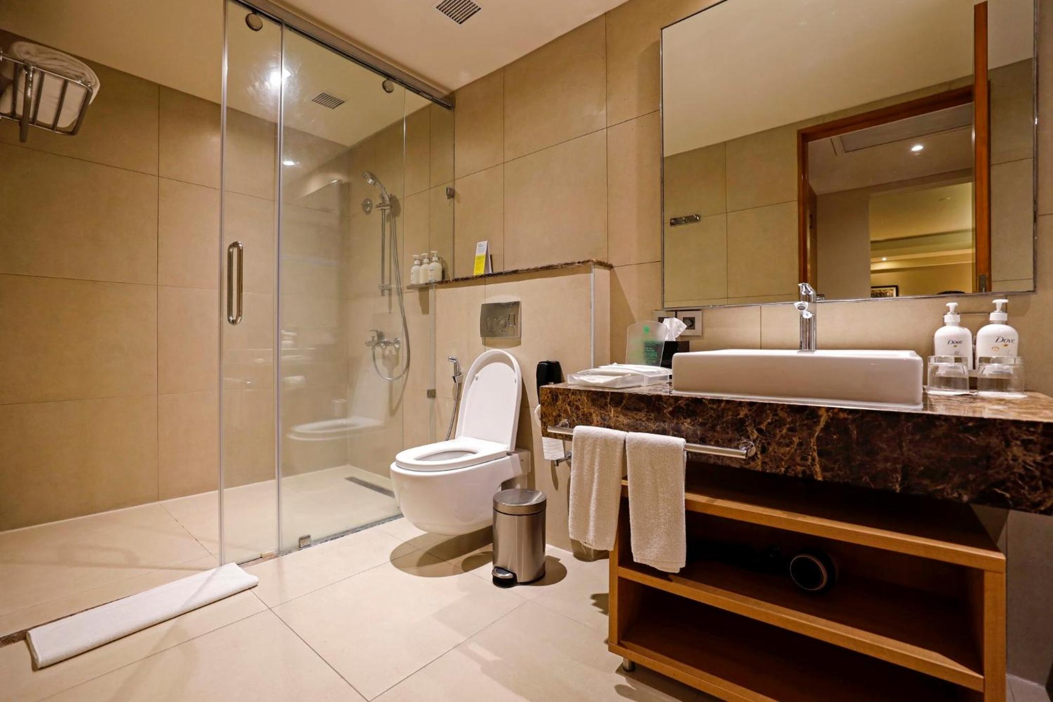 Standard King Room – Accessible Standard King Room – Accessible