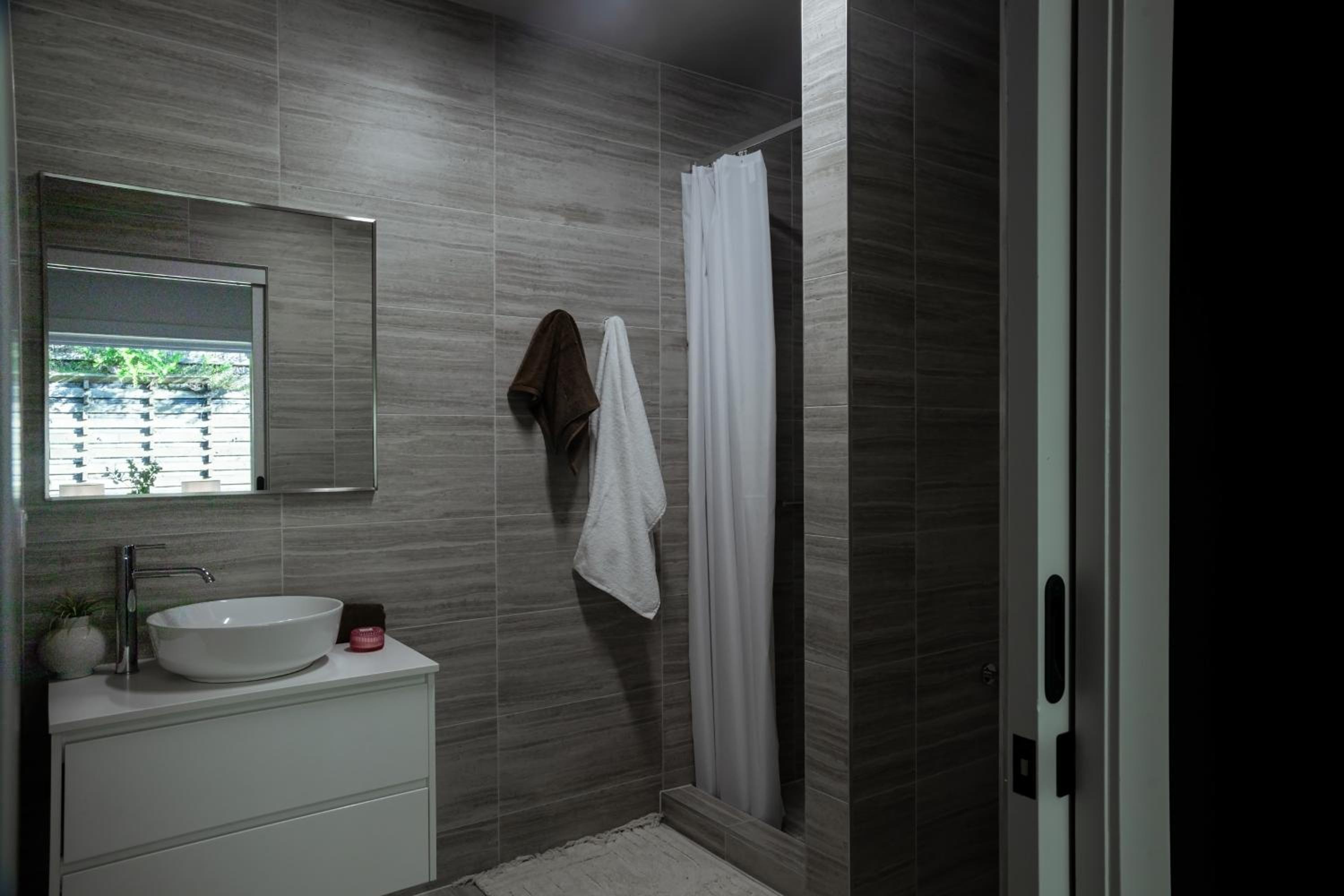 Triple Room with Private Bathroom photo 2