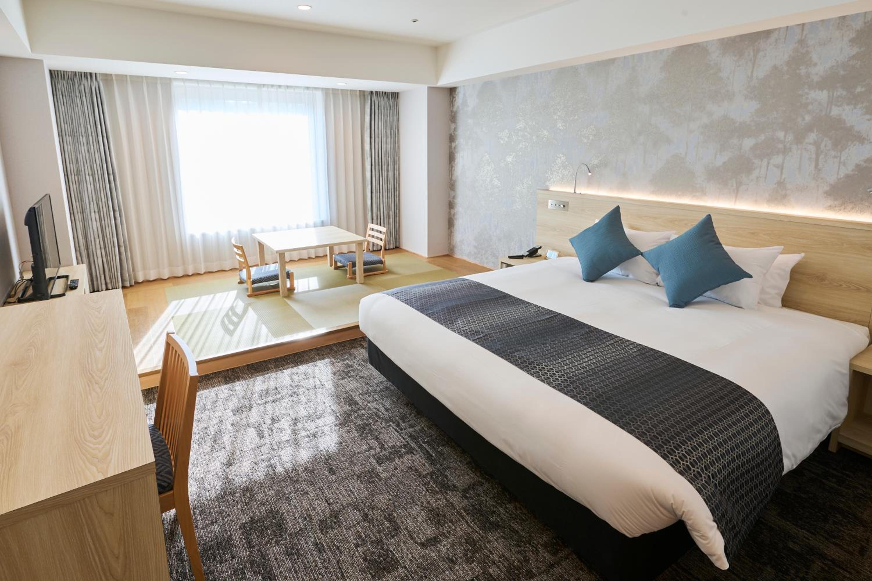 Comfort Double Room,Non-Smoking (West Wing Lower Floor) - Photo 1