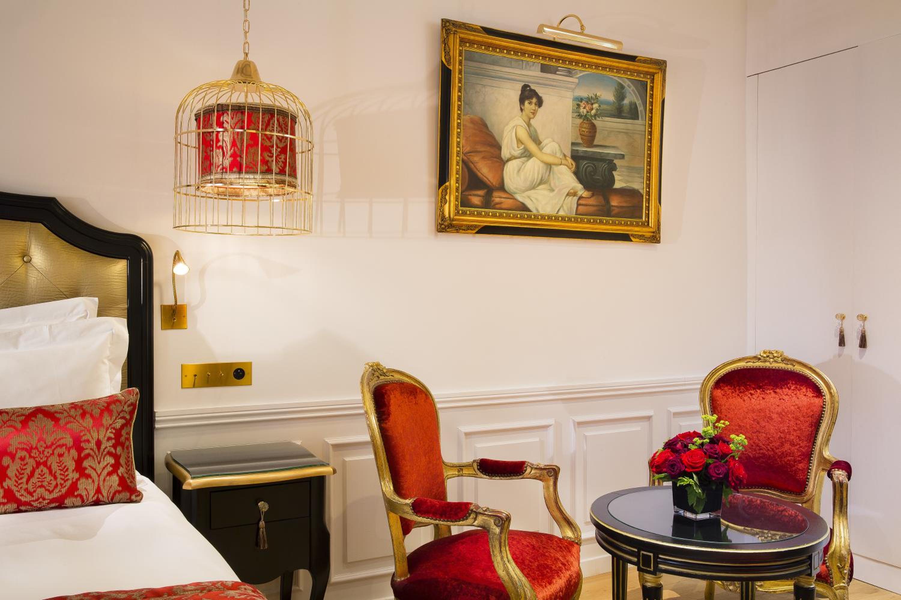 Junior Suite with Spa Bath photo 2
