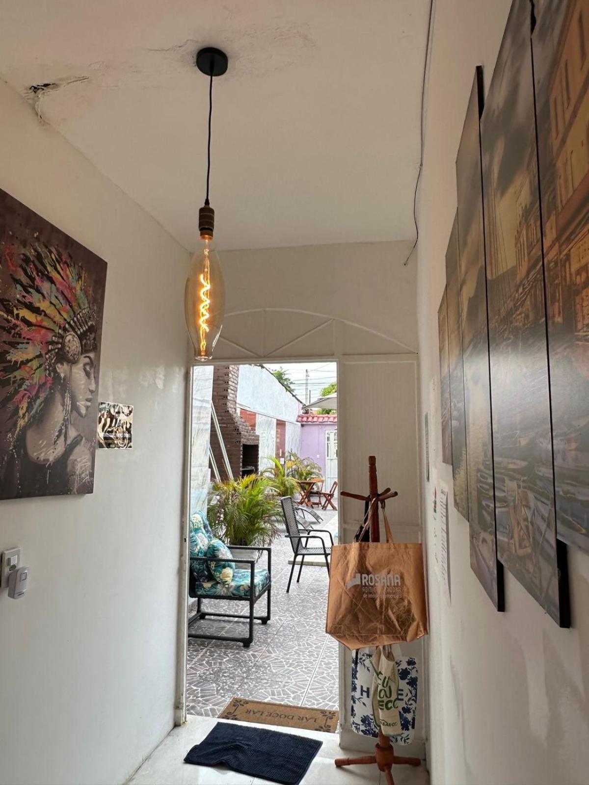 Suite - Photo 15