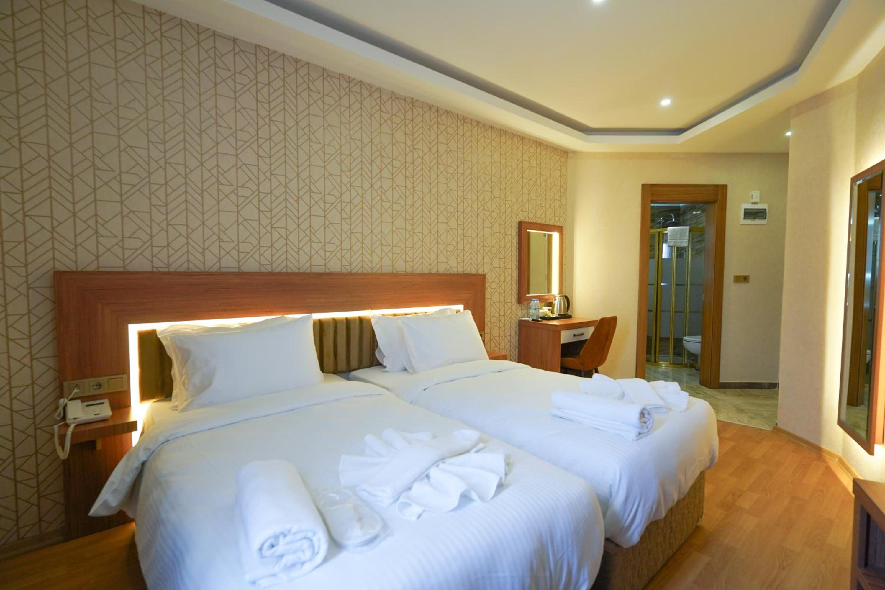 Double or Twin Room - Photo 1