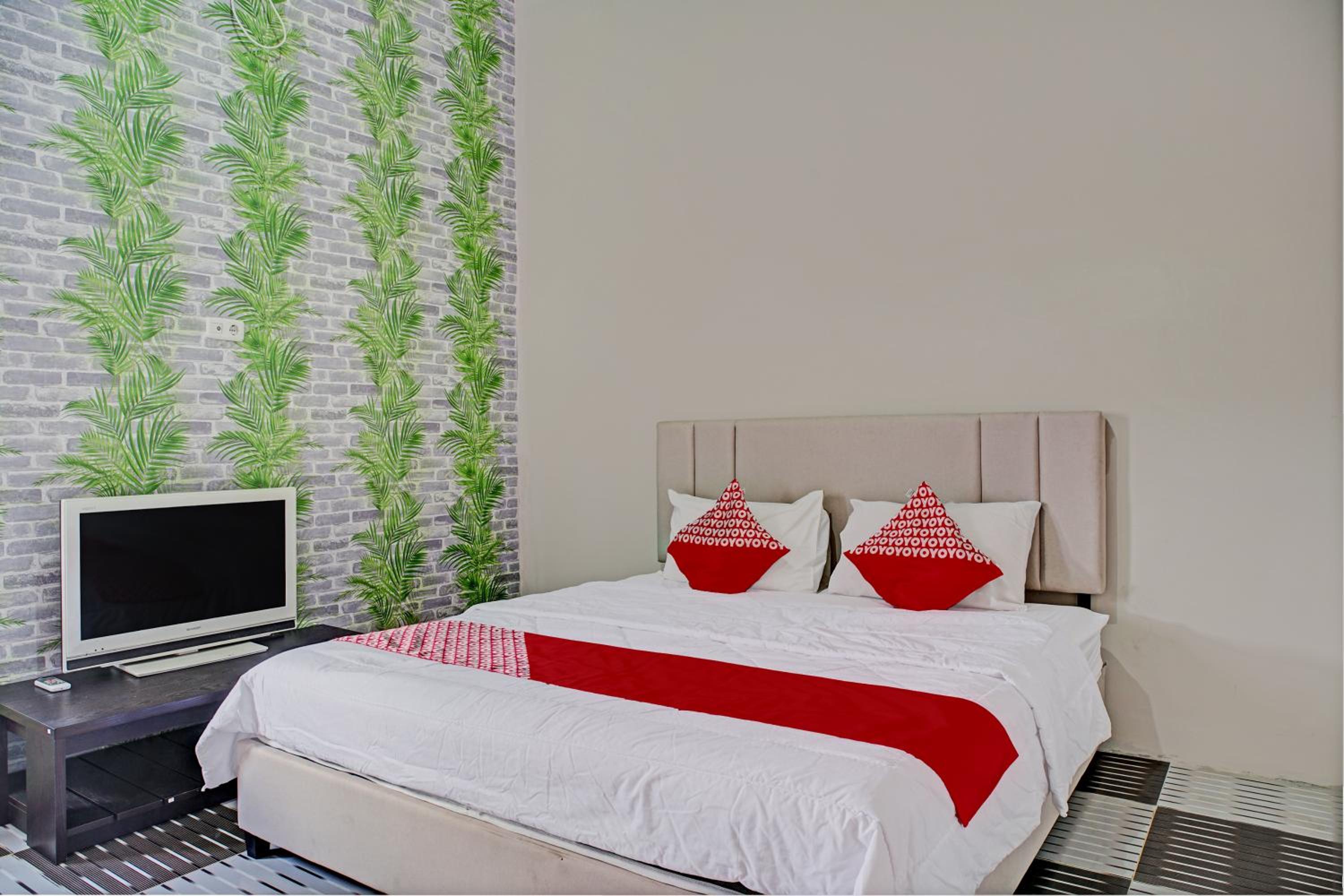 Deluxe Double Room - Photo 7