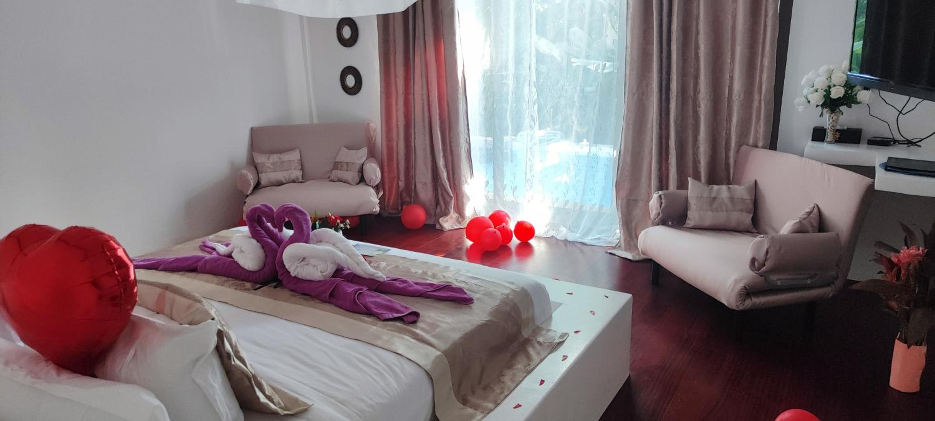 Two-Bedroom Villa - Photo 4