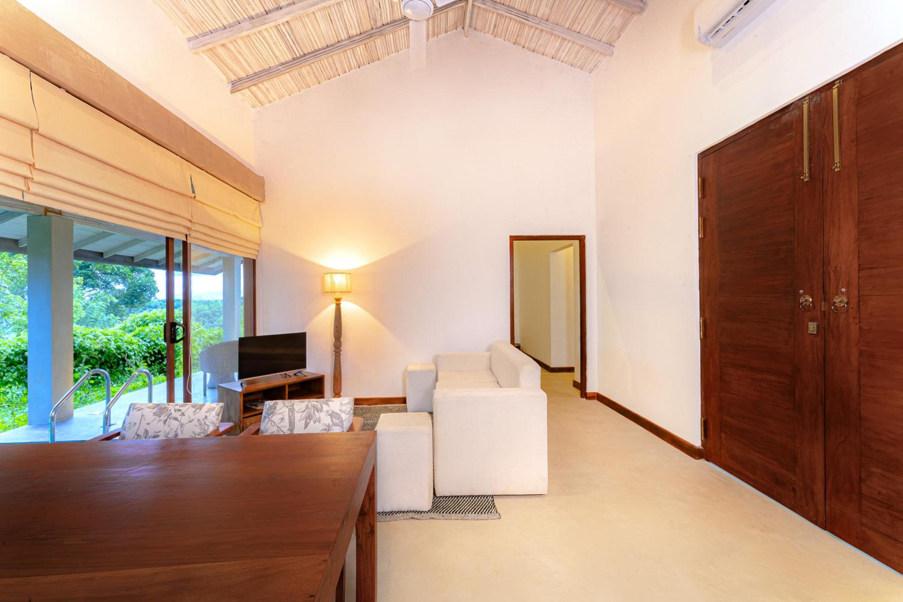 Family Room with Garden View photo 3
