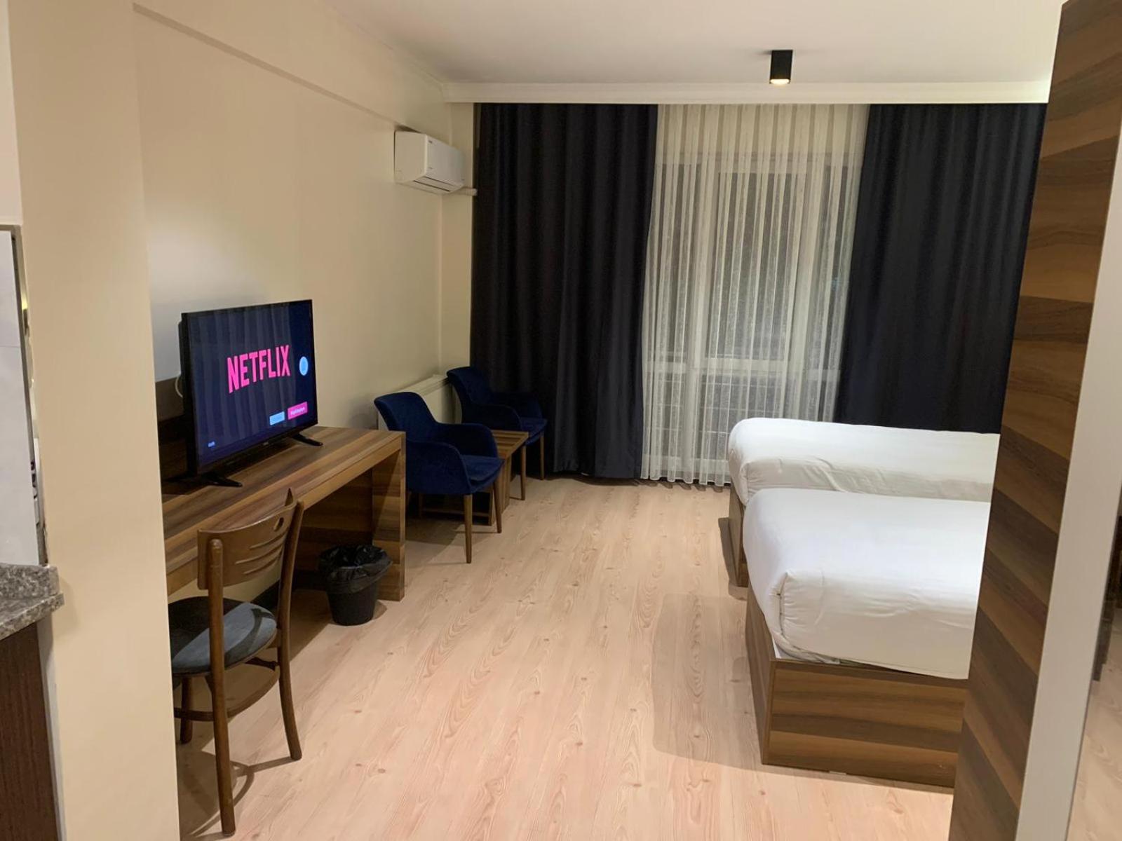 Budget Twin Room - Photo 5
