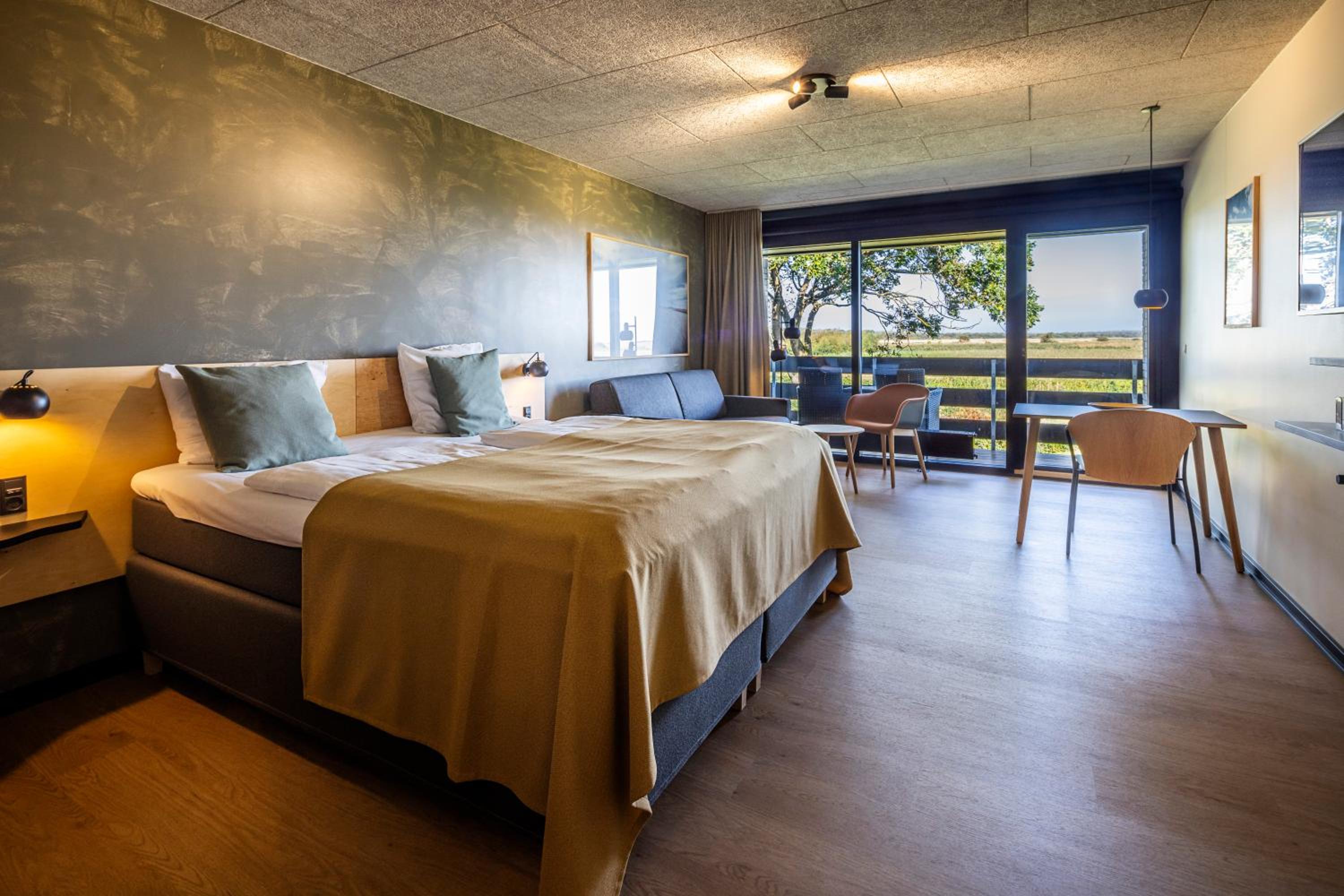 Deluxe Double Room with Vonå Garden View - Photo 1