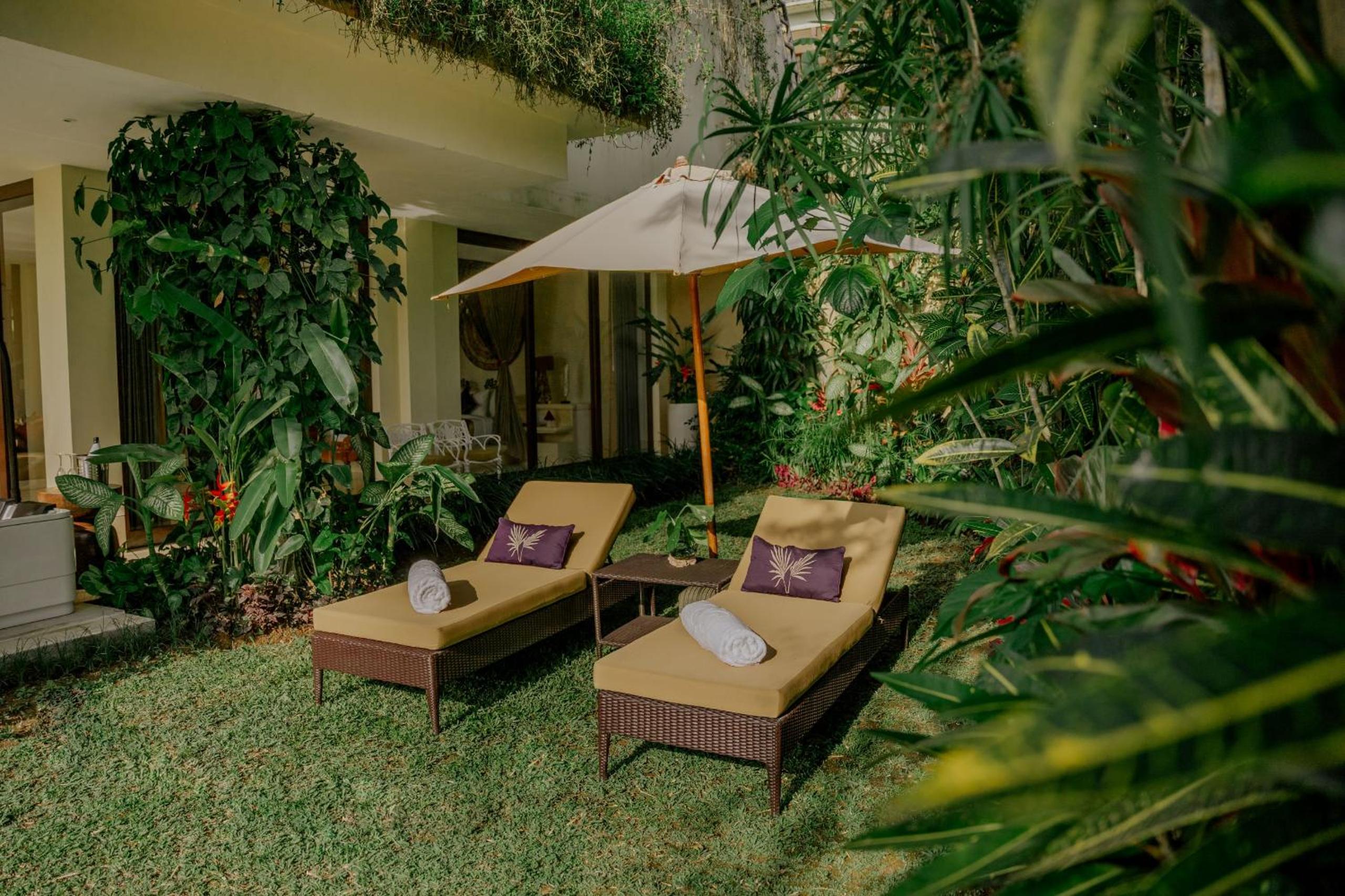 Presidential Royal Suite with Free Daily Sunset Yoga and Afternoon Tea photo 2