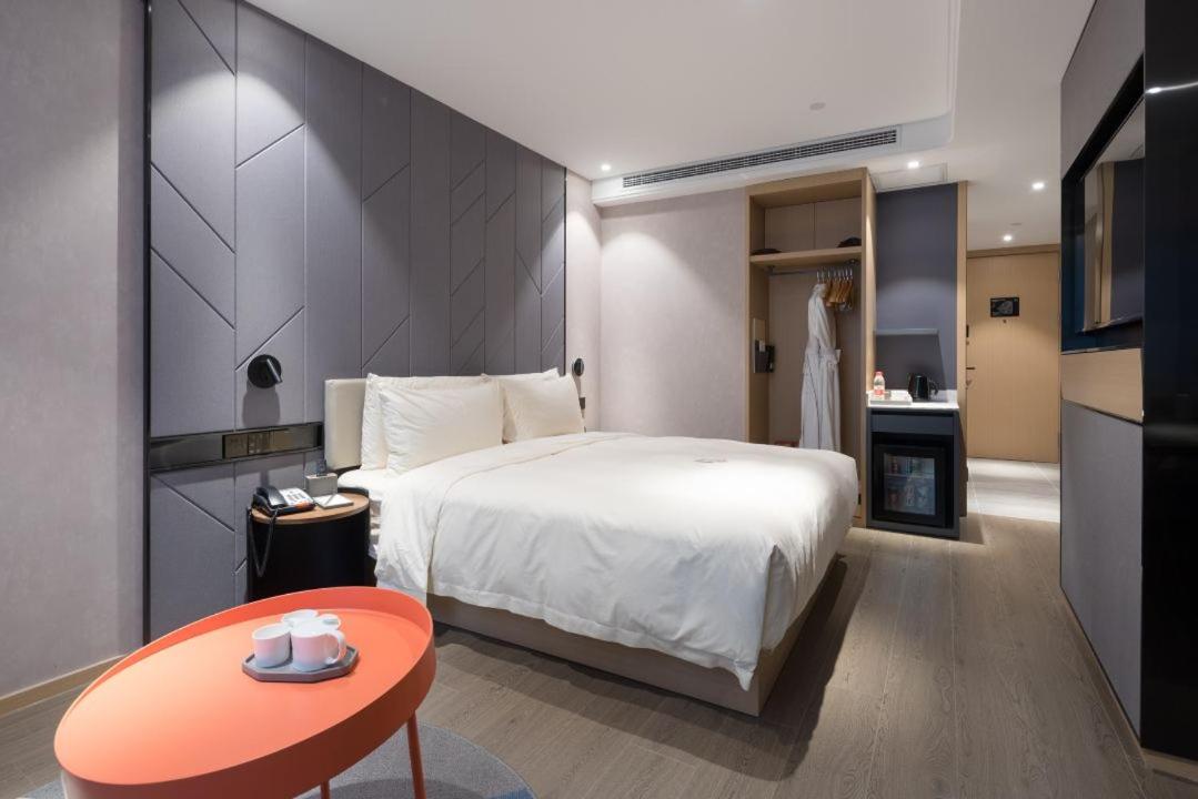 Atour Double Room
