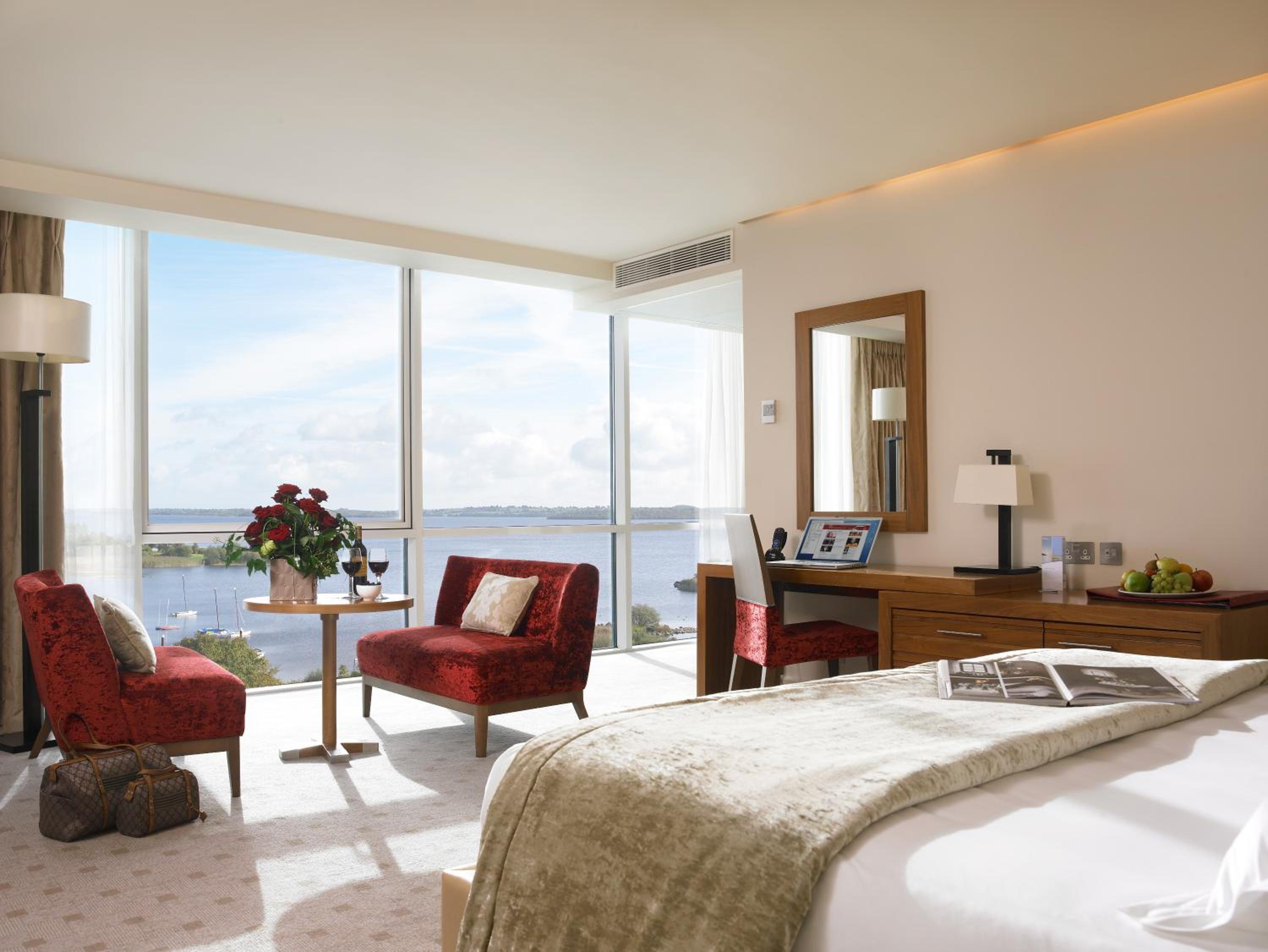 Retreat Deluxe with Lake View (Adults Only) - Photo 1