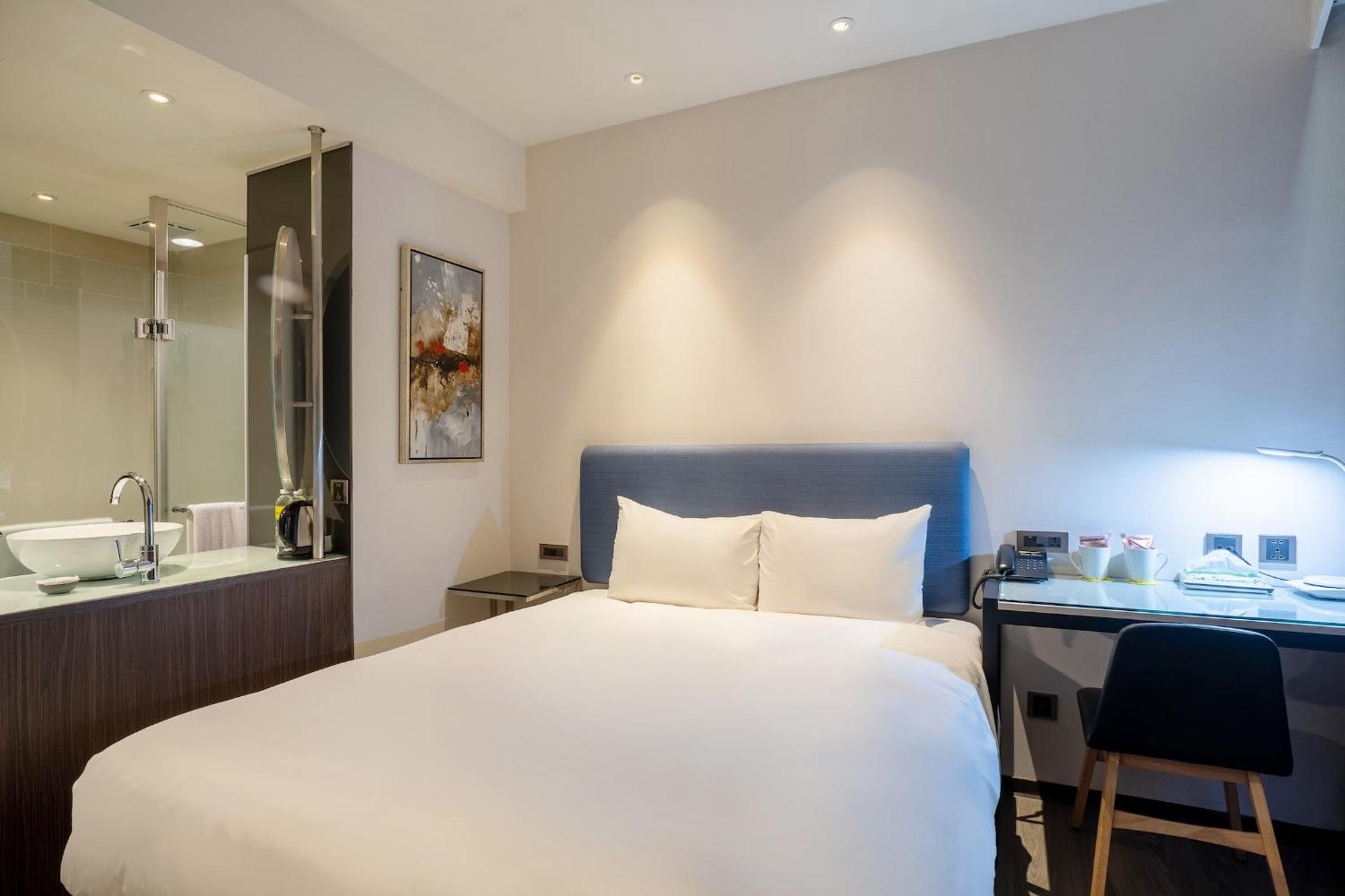 Double or Twin Room - No Window (Check-in after 20:00)