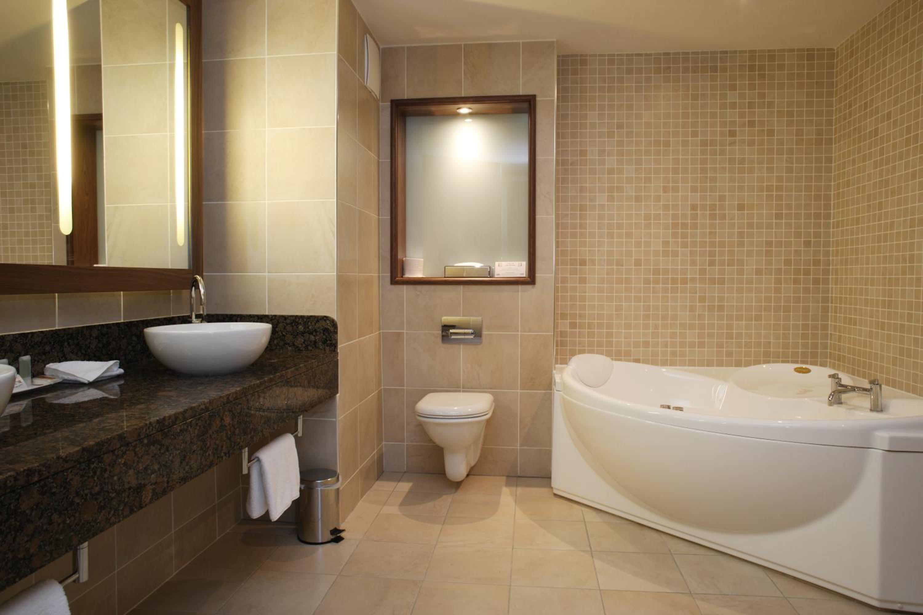 Retreat Deluxe with Lake View (Adults Only) - Photo 6