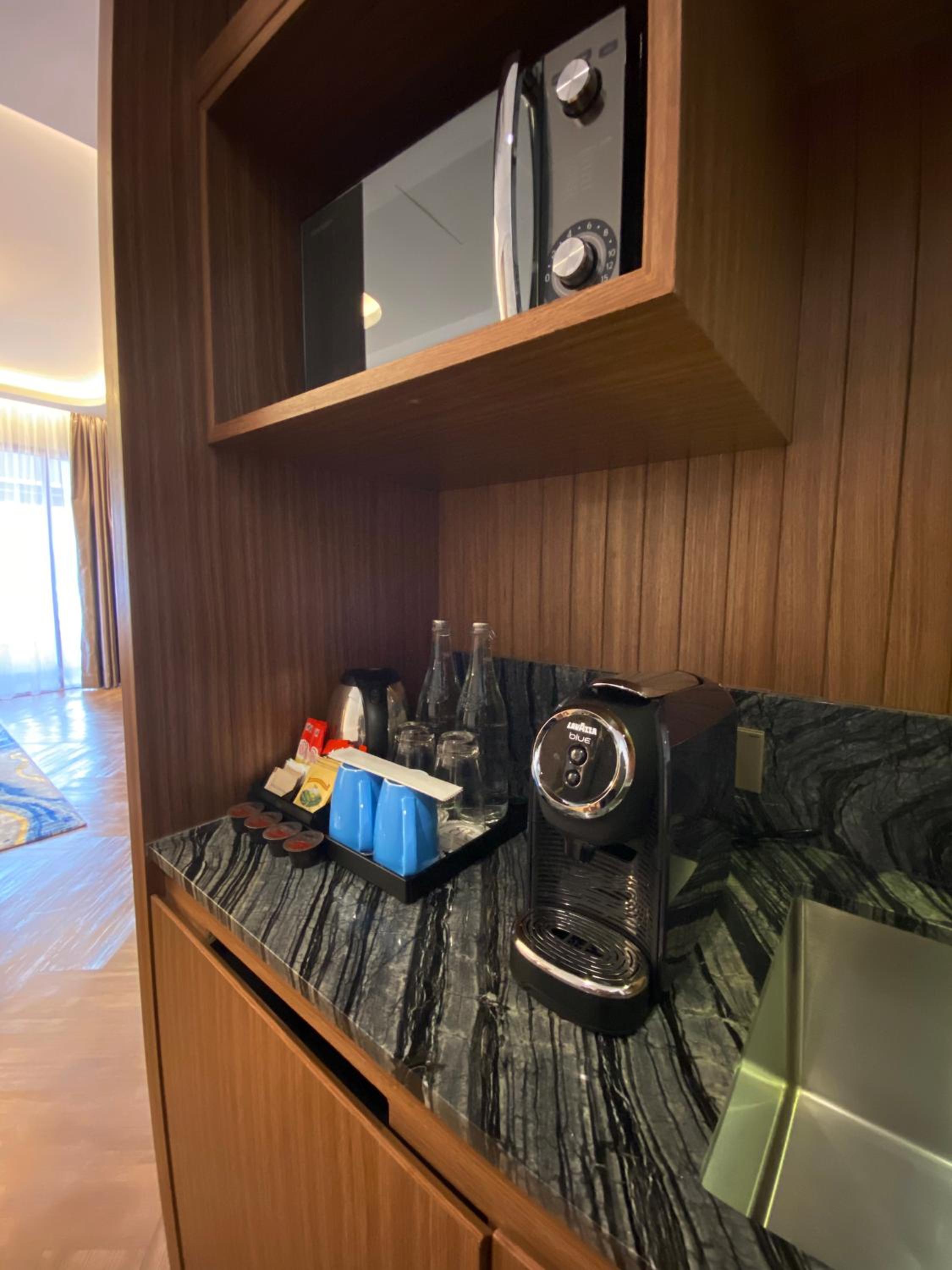 Club Suite - Photo 9
