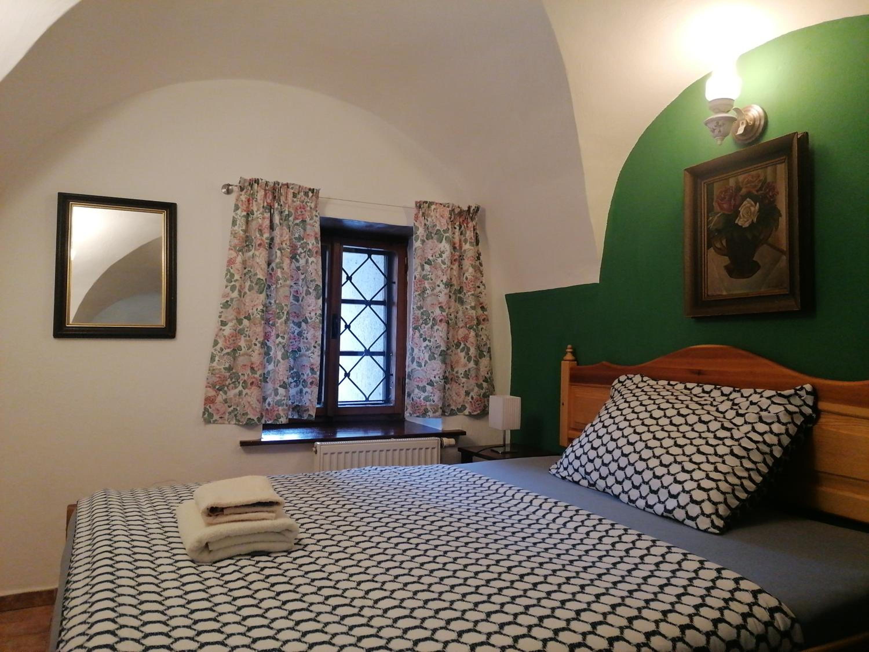 Small Single Room