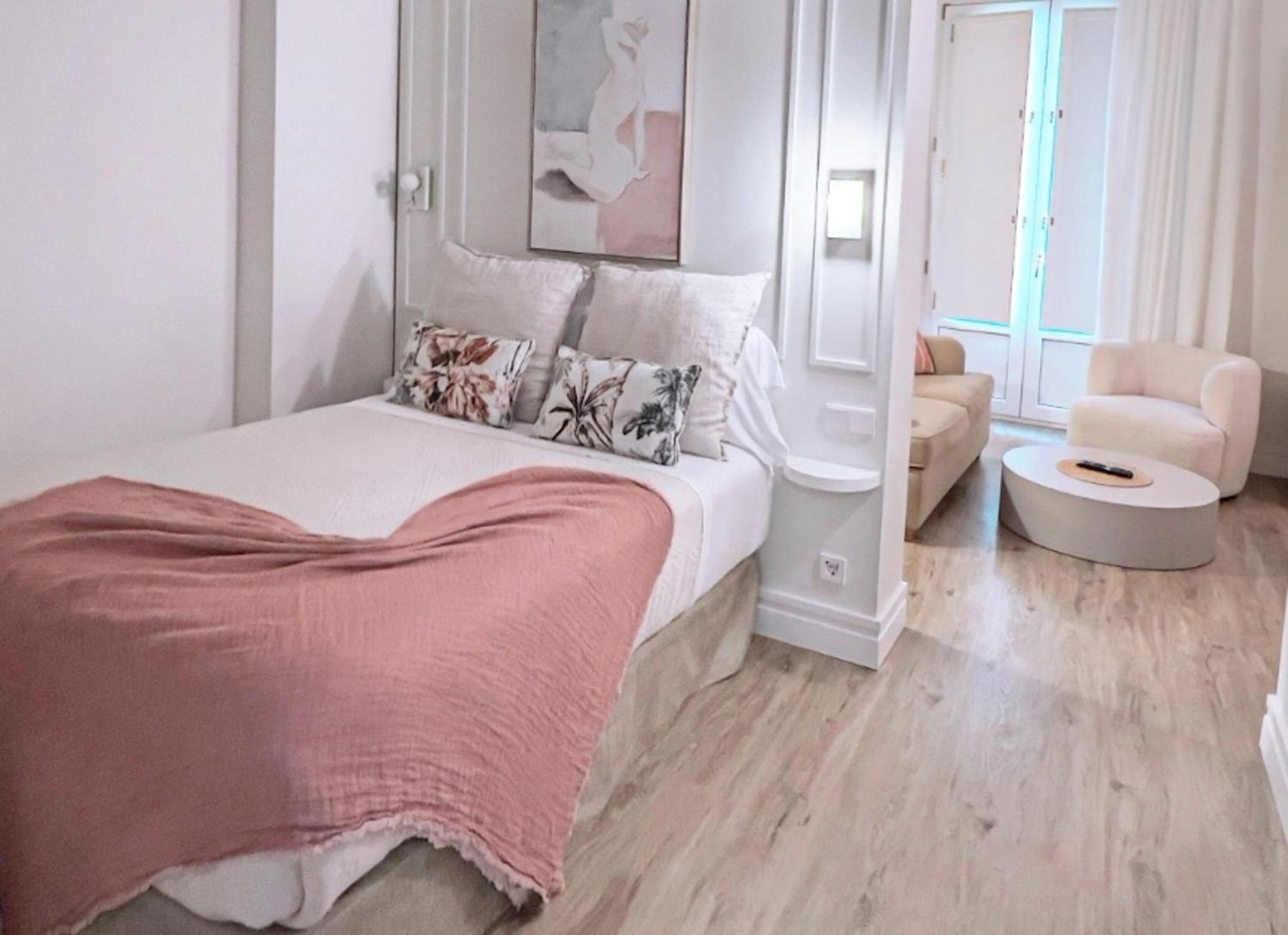 Superior Apartment - Photo 7